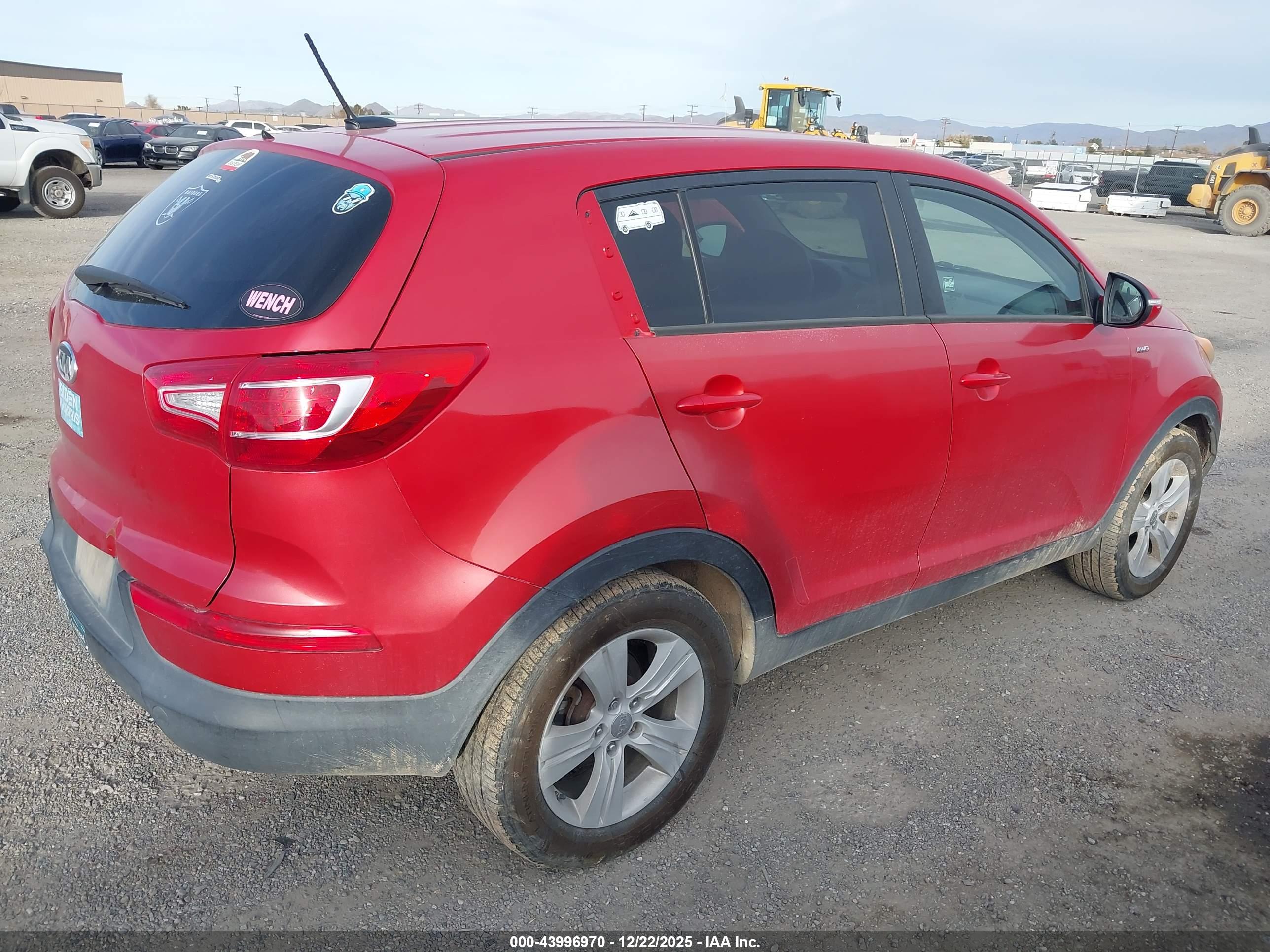 KIA SPORTAGE image 4