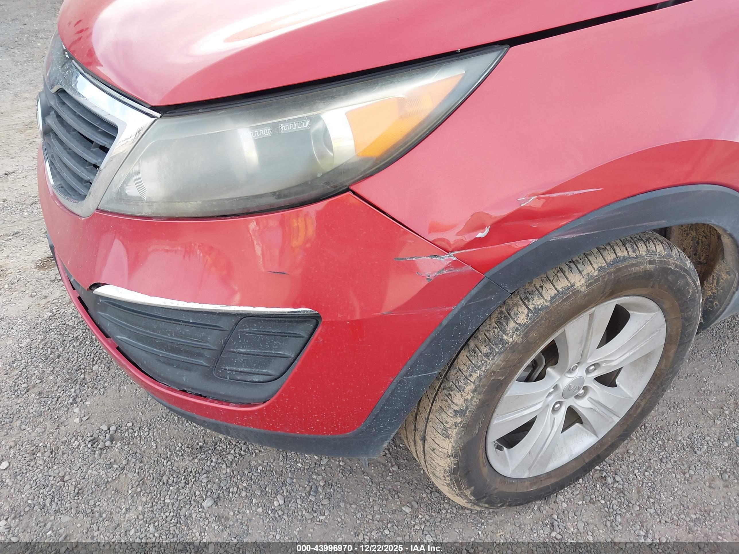 KIA SPORTAGE image 6