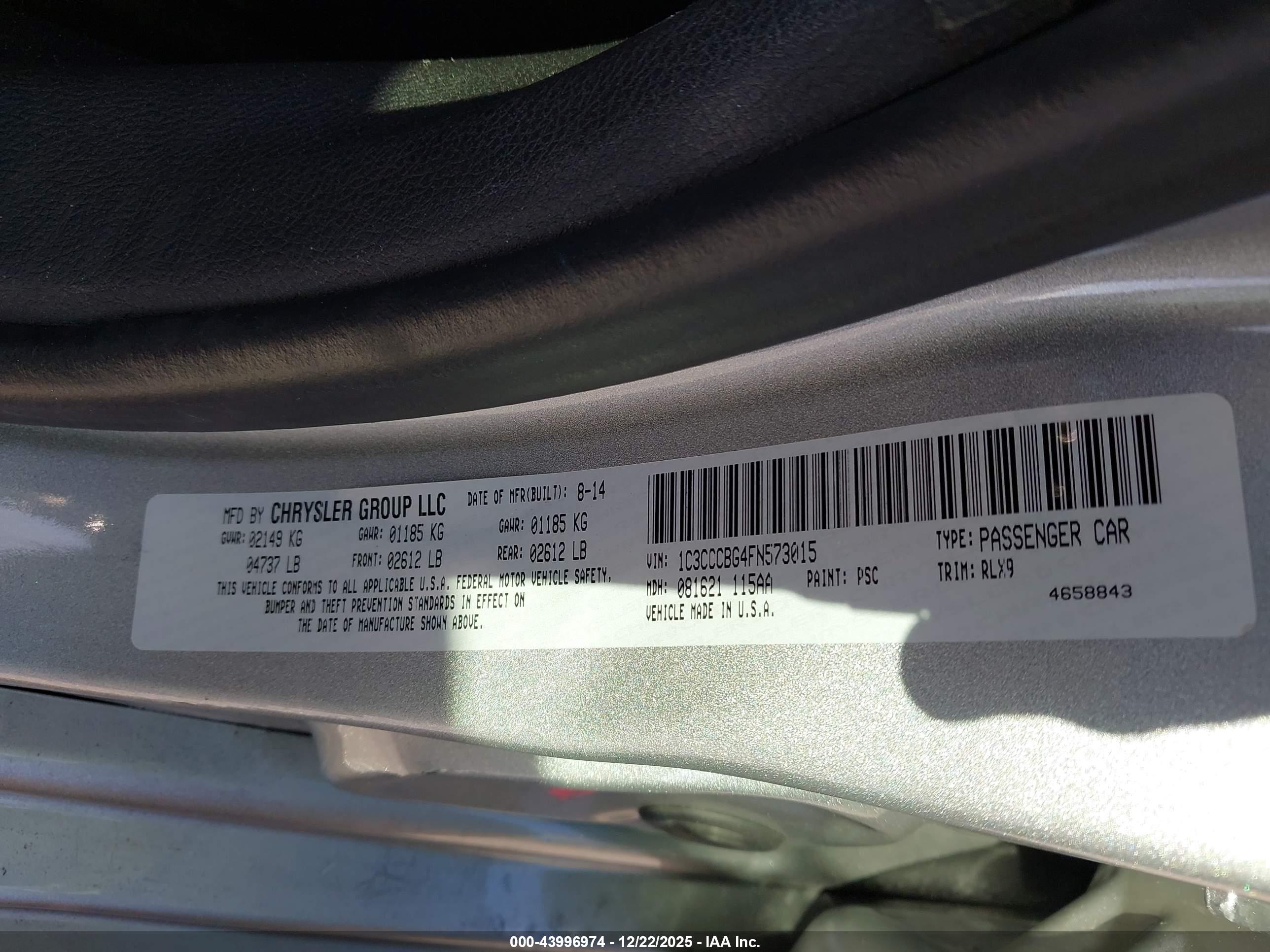 CHRYSLER 200 image 9