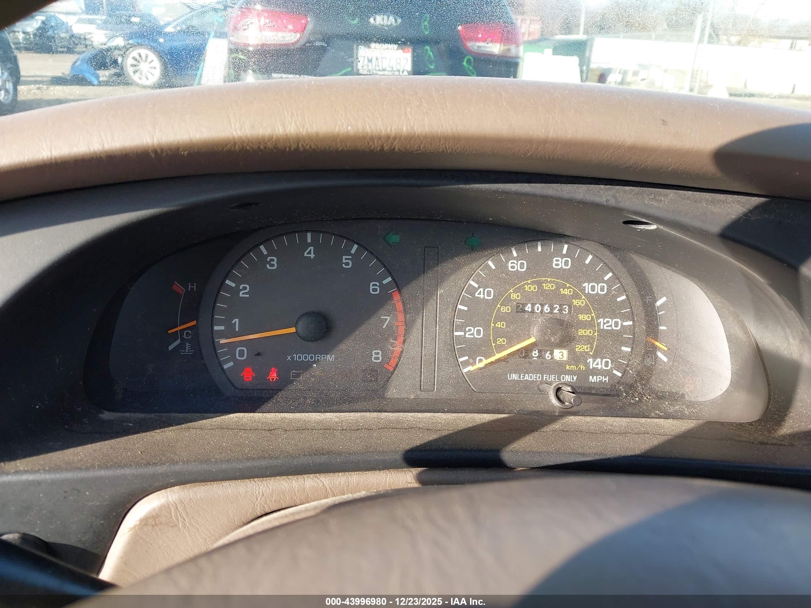 TOYOTA CAMRY image 7
