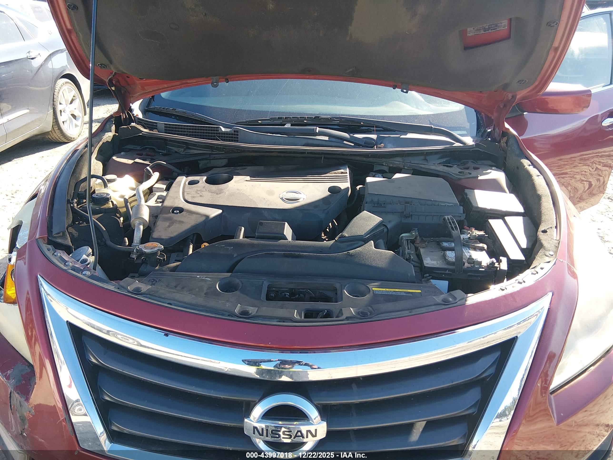 NISSAN ALTIMA image 10