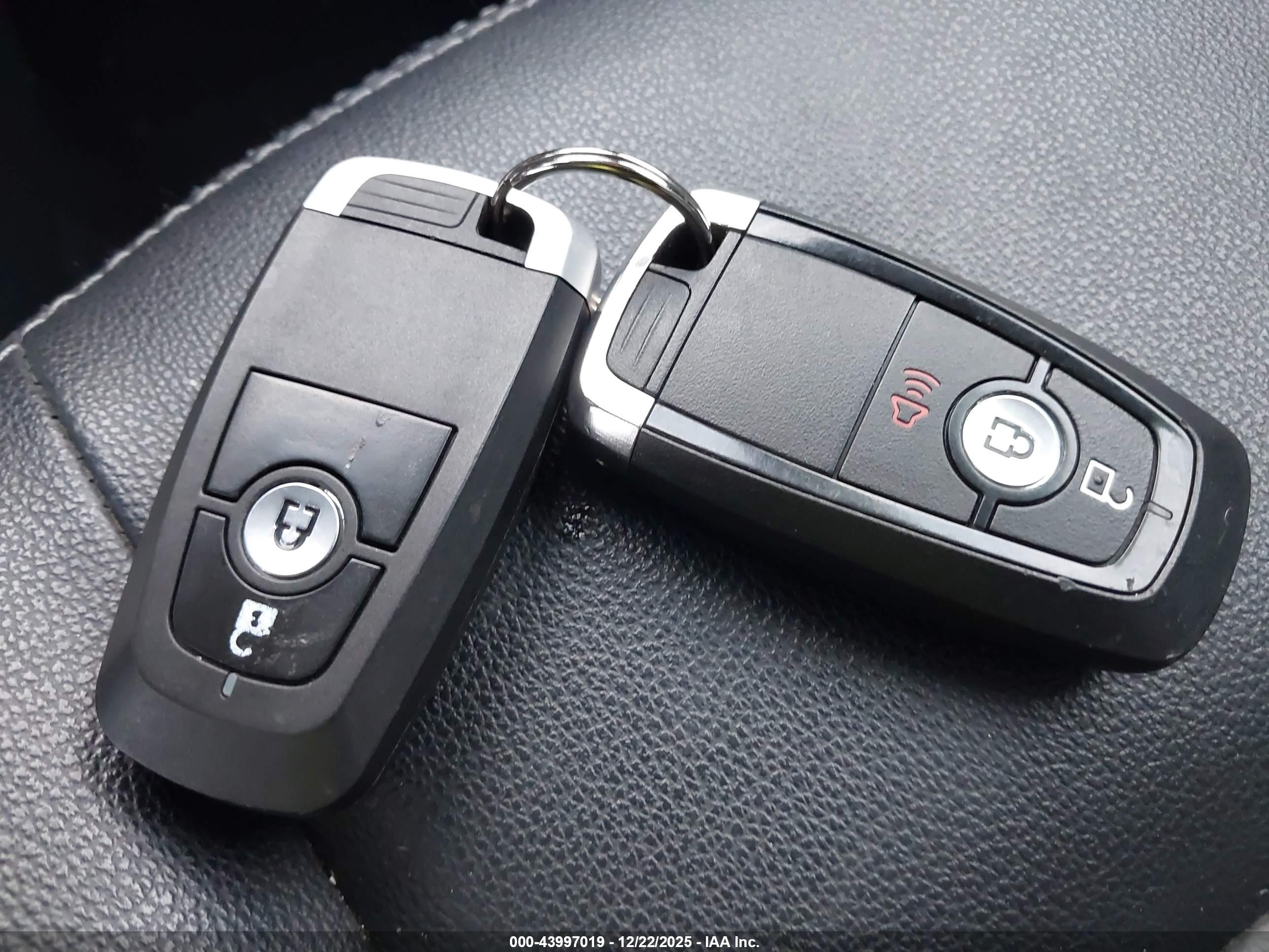 FORD ECOSPORT image 11