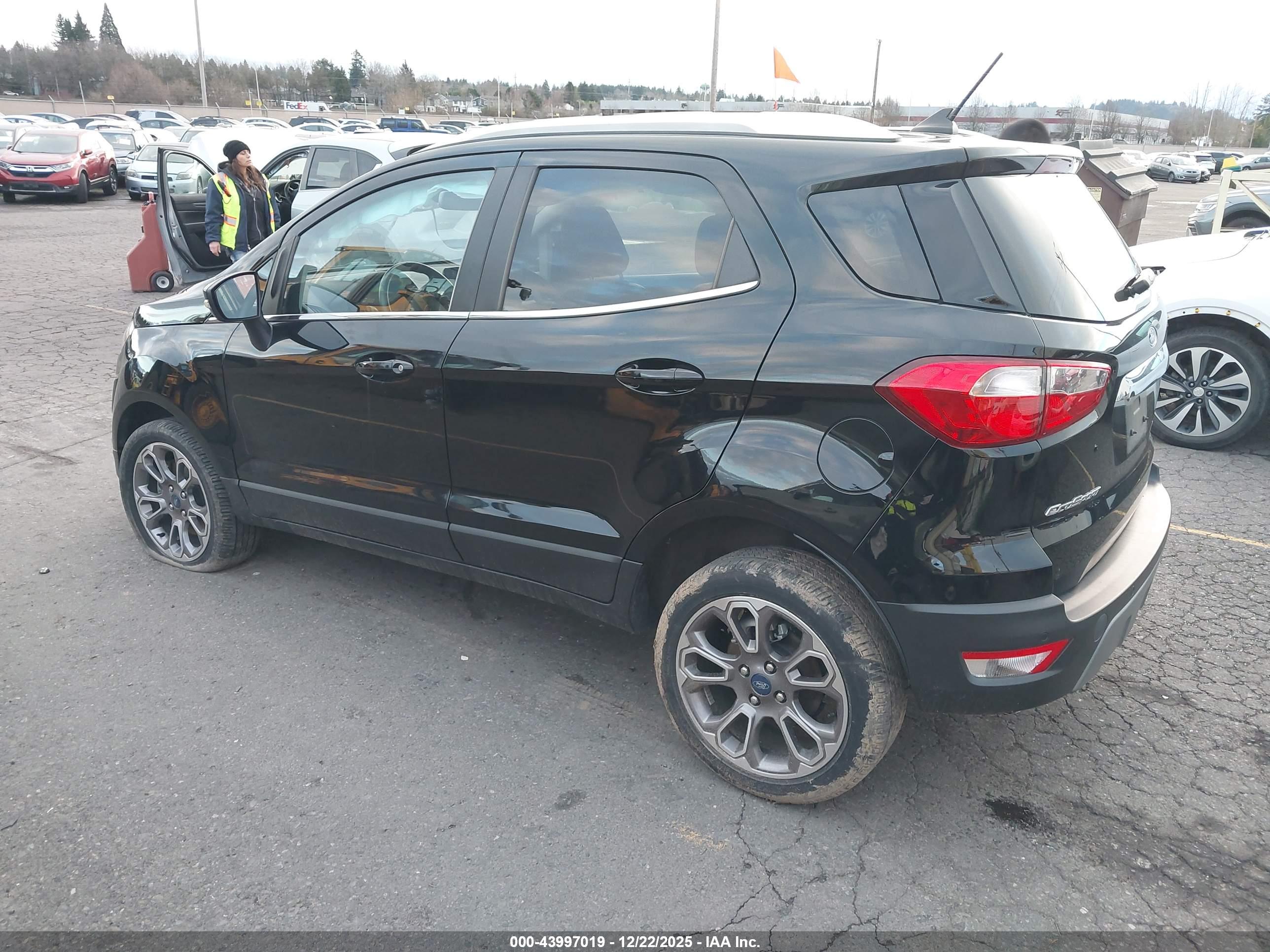 FORD ECOSPORT image 3