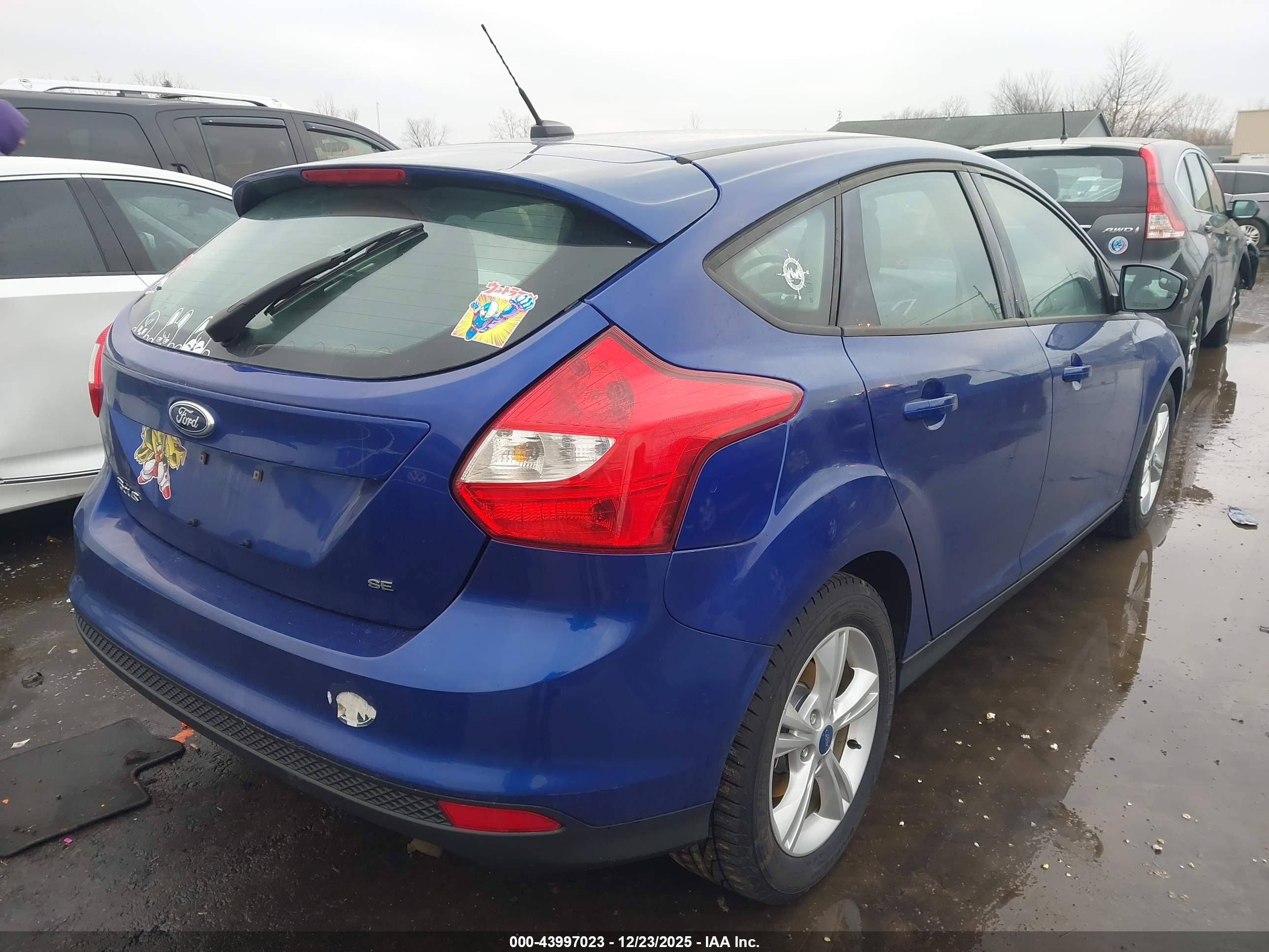 FORD FOCUS image 4