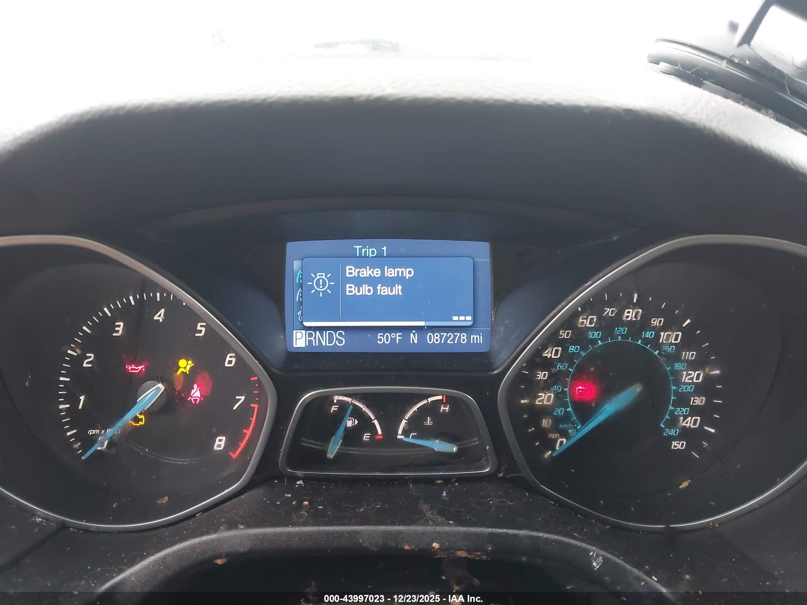 FORD FOCUS image 7