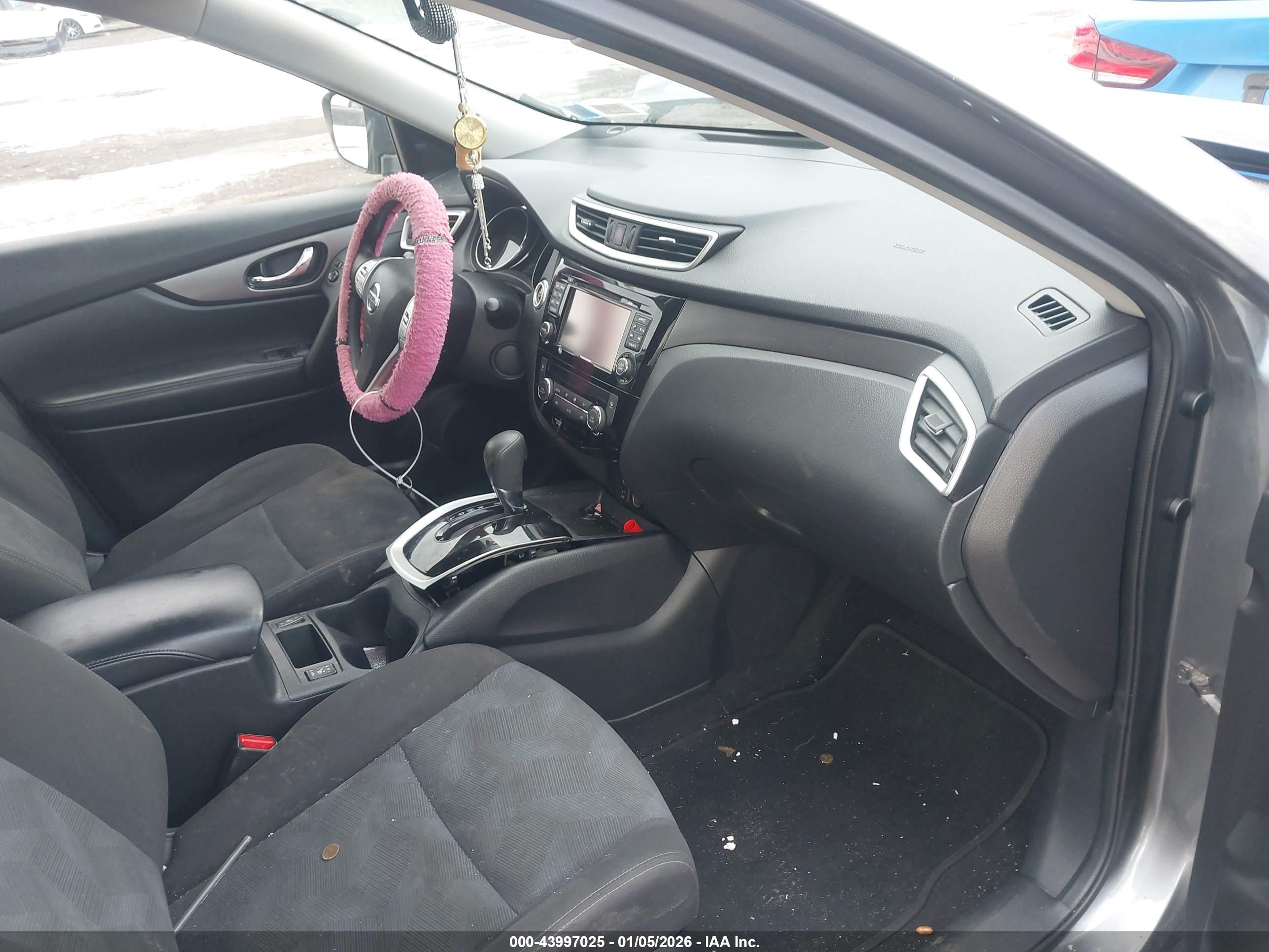 NISSAN ROGUE image 5