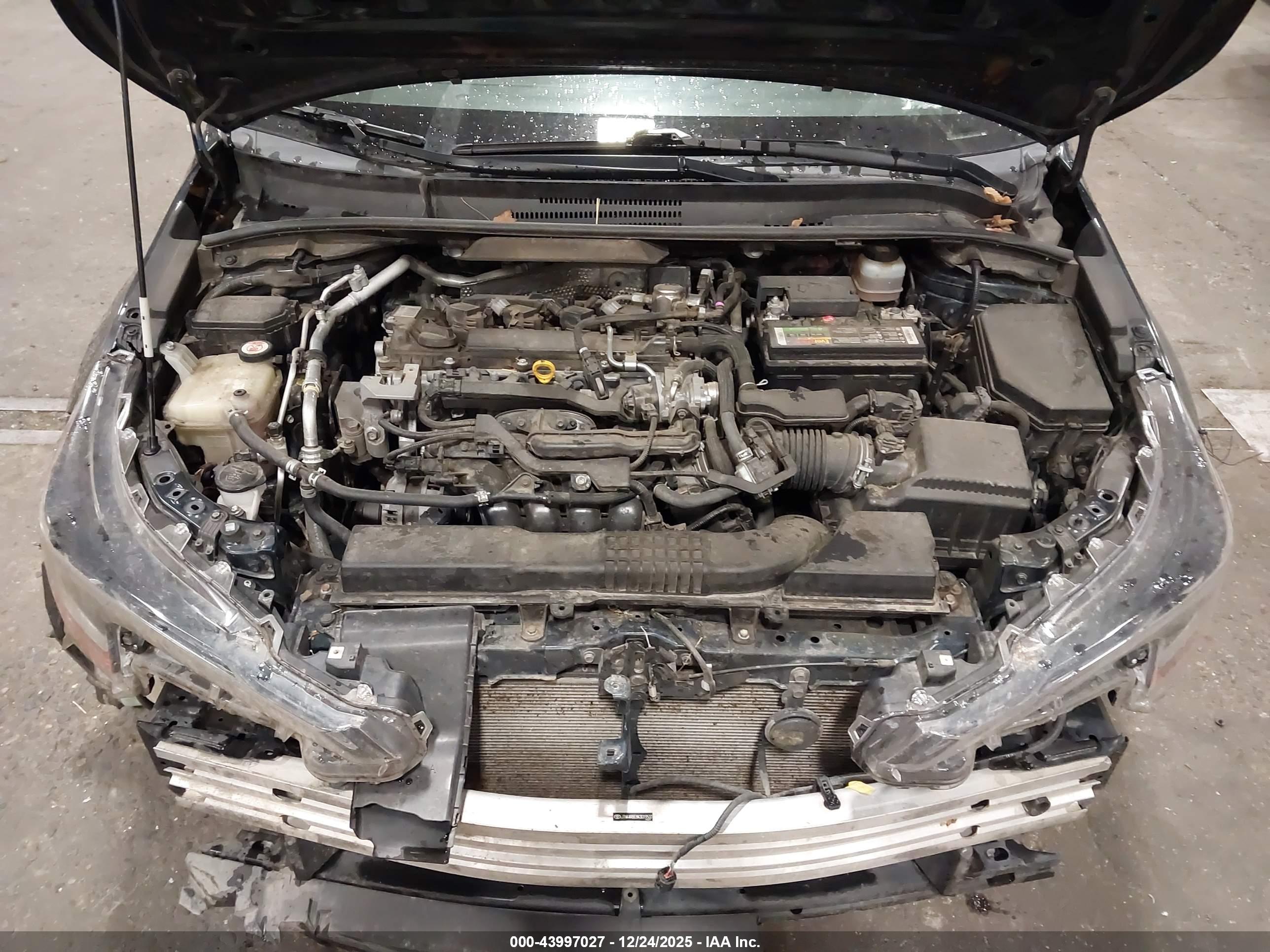 TOYOTA COROLLA image 10