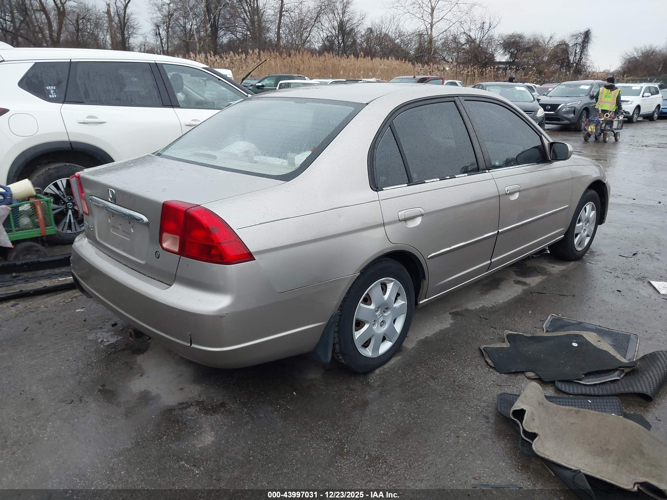 HONDA CIVIC image 4