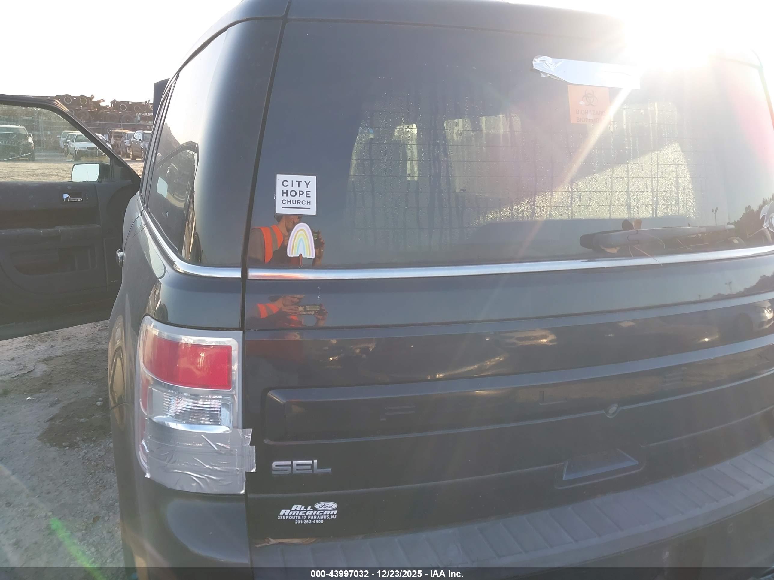 FORD FLEX image 6