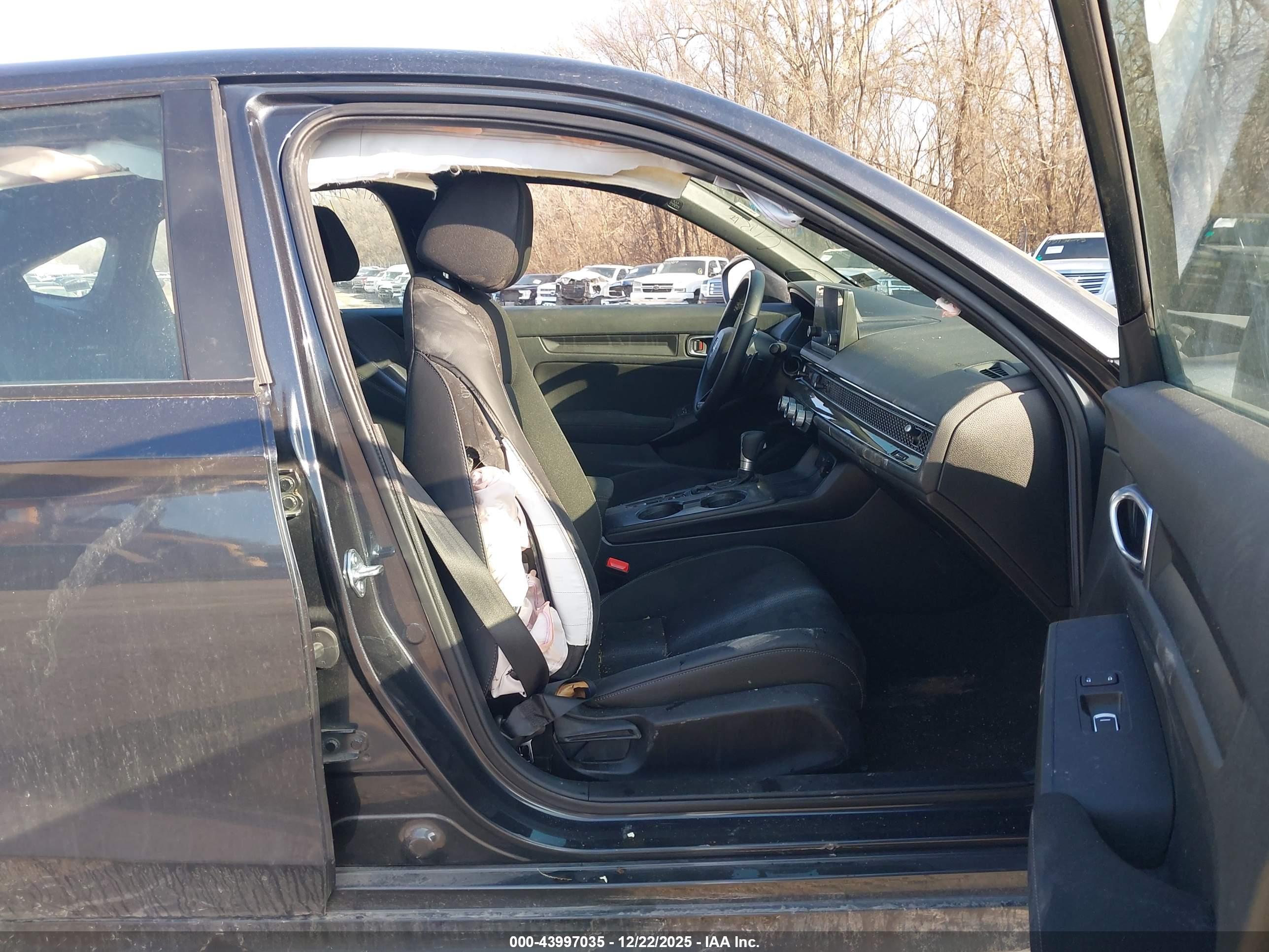 HONDA CIVIC image 5