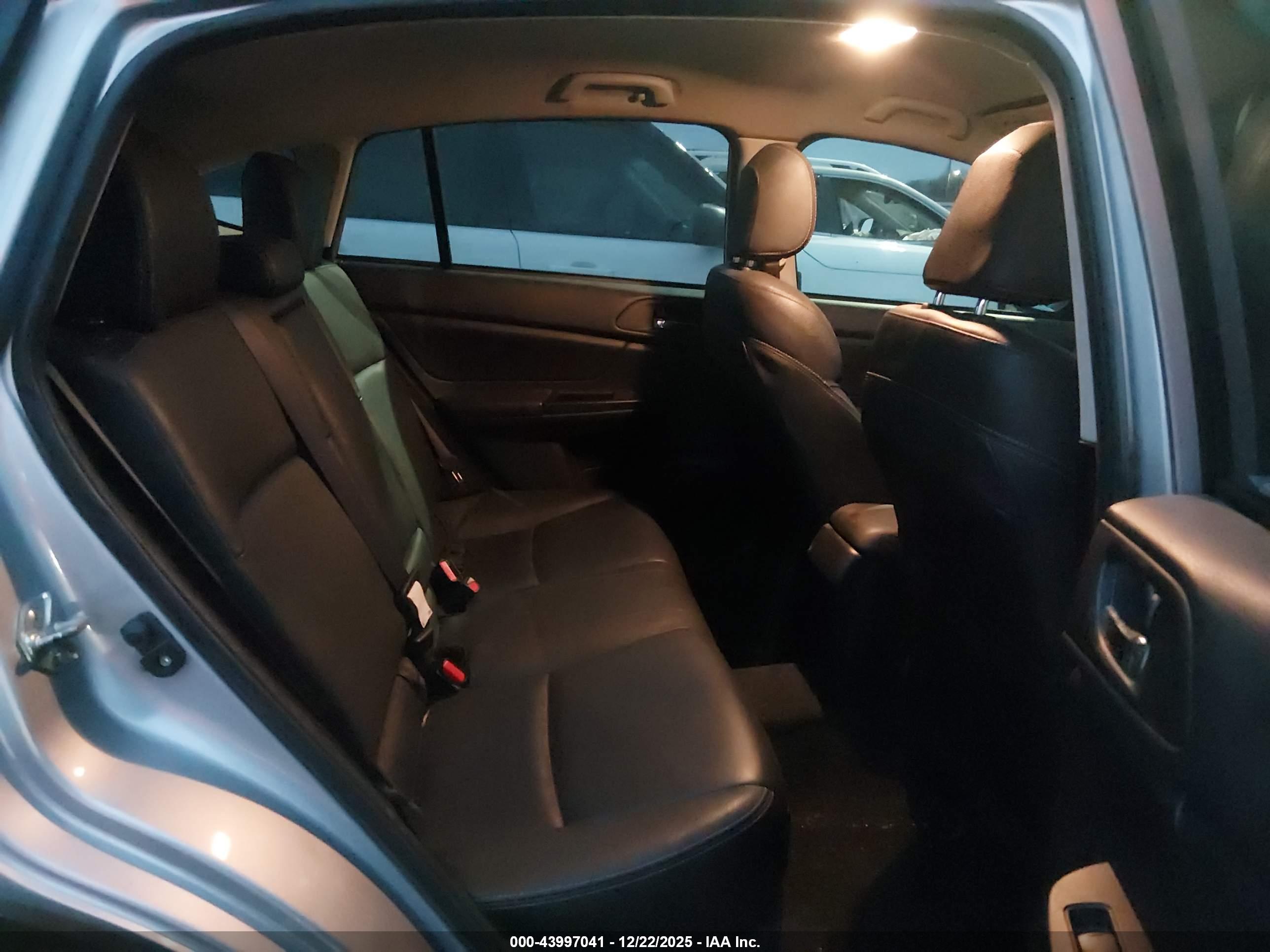 SUBARU XV image 8
