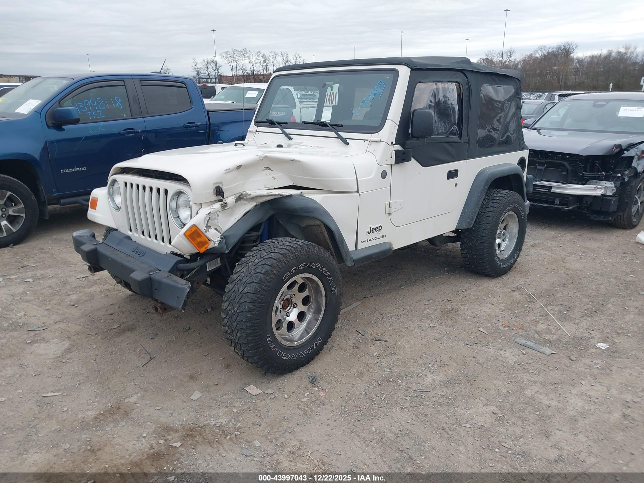 JEEP WRANGLER image 2