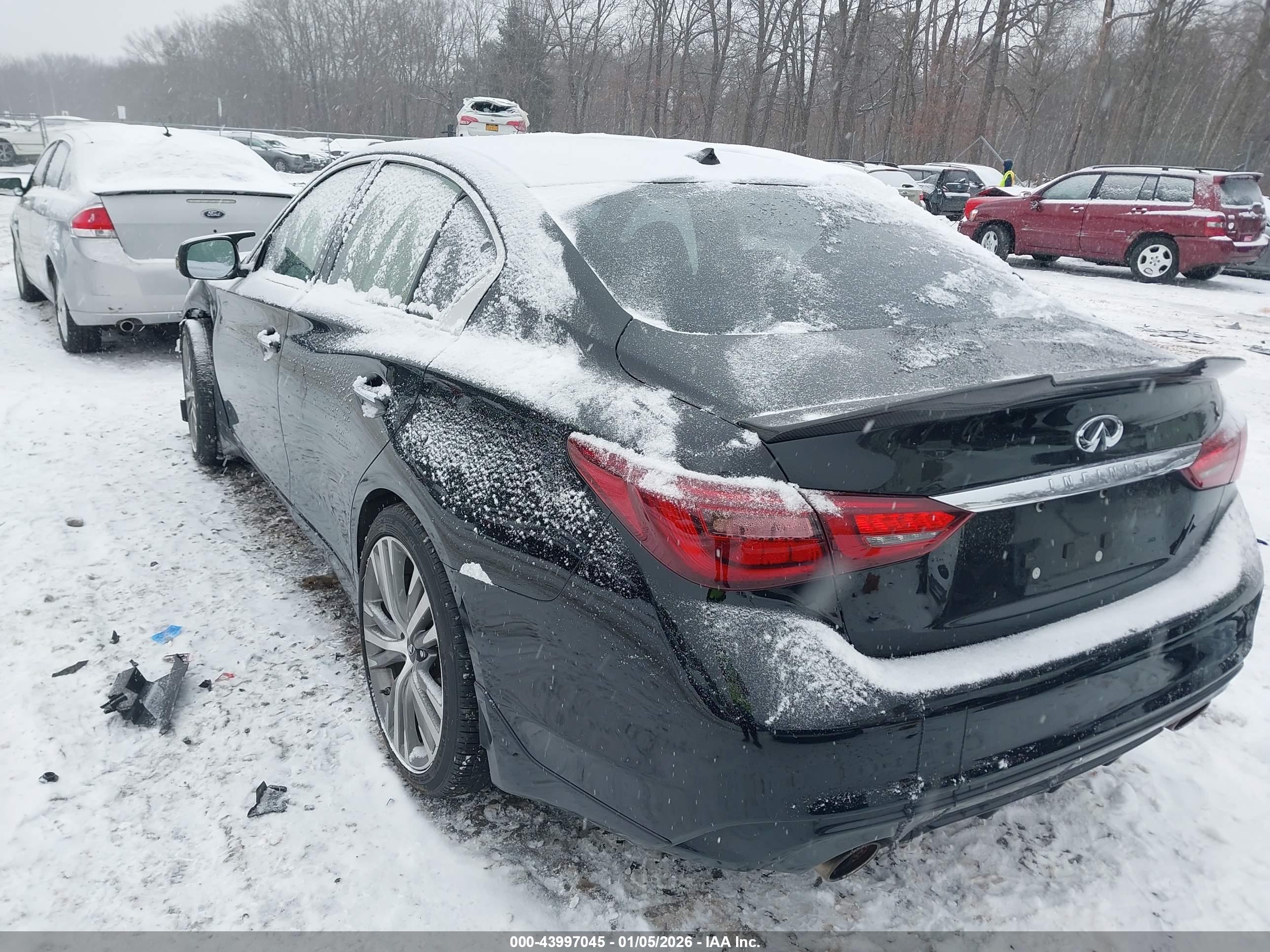 INFINITI Q50 image 3