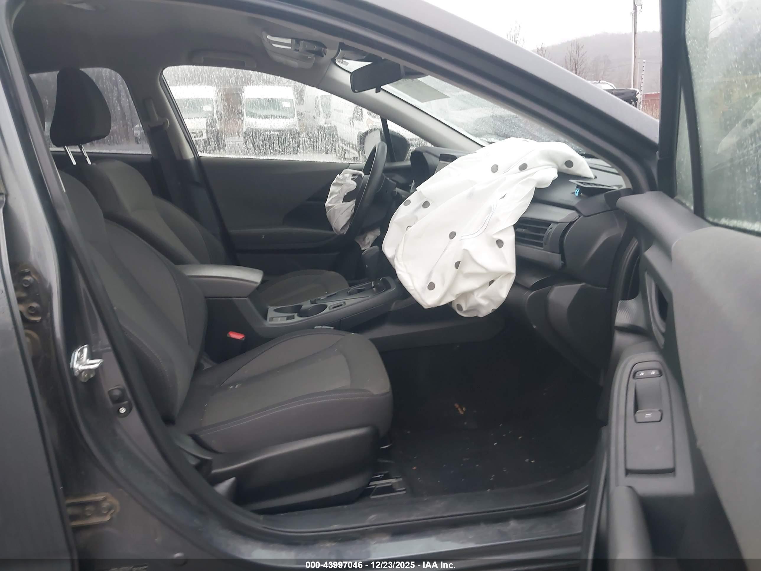 SUBARU CROSSTREK image 5