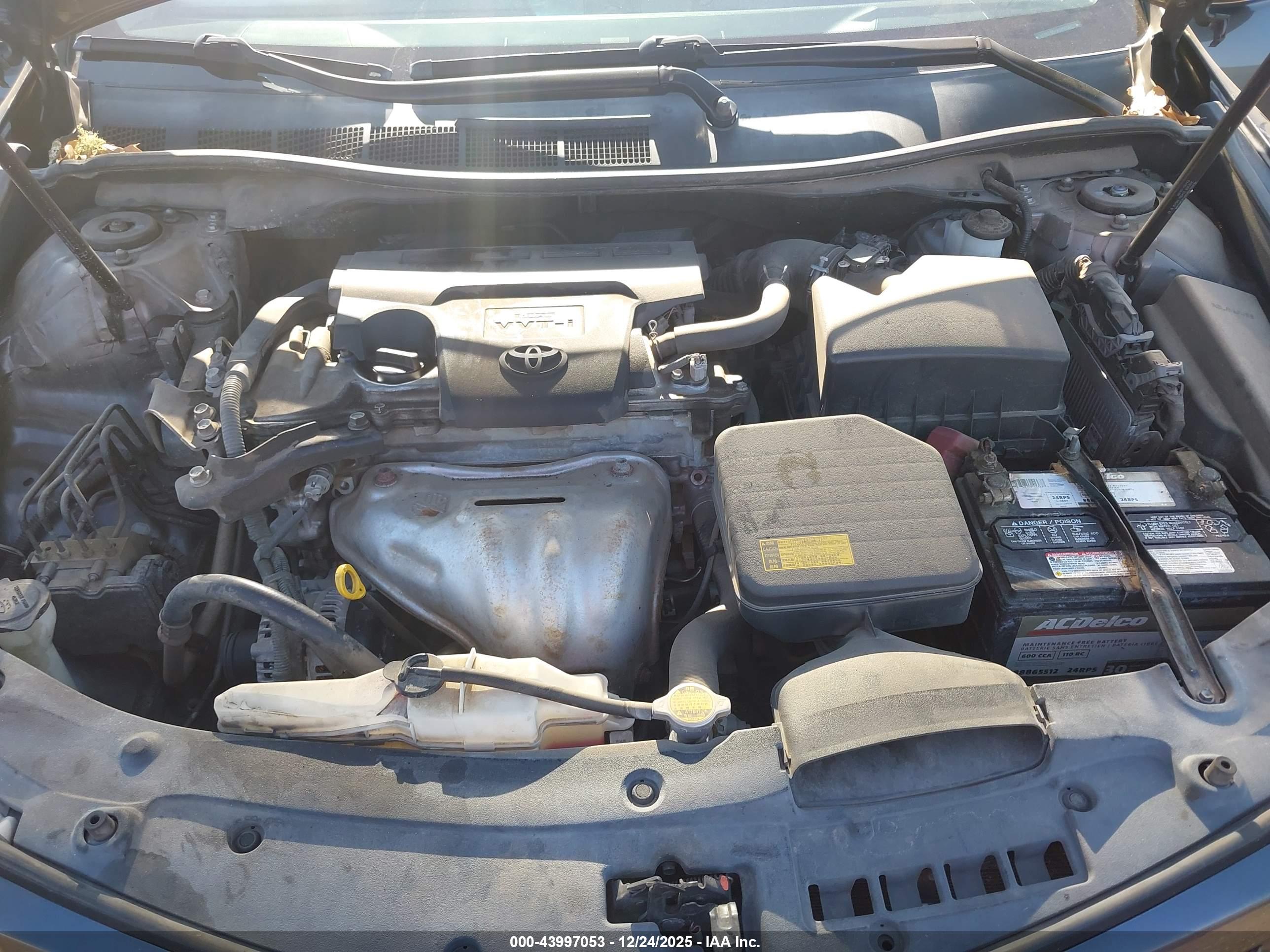 TOYOTA CAMRY image 10