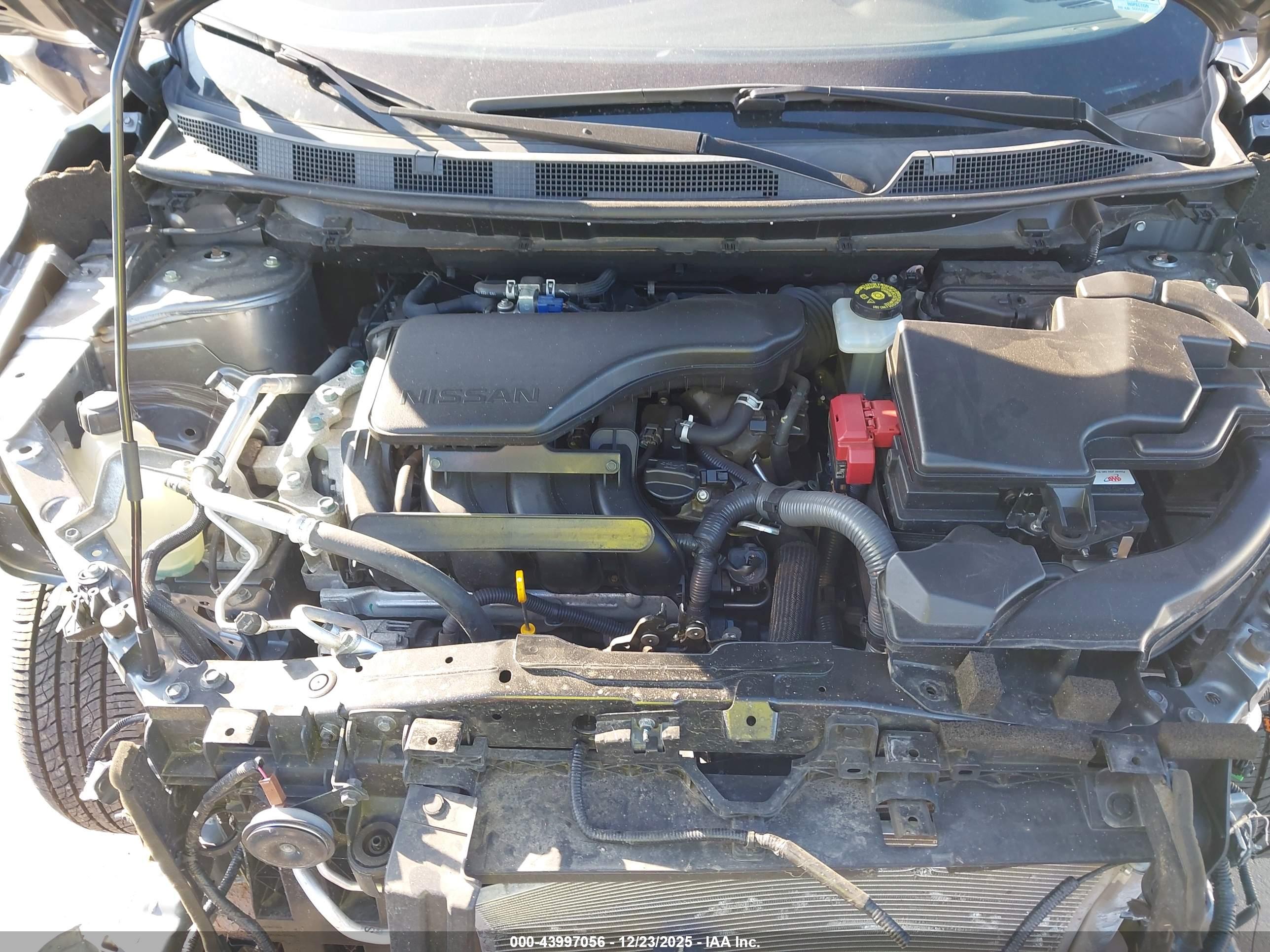 NISSAN ROGUE image 10