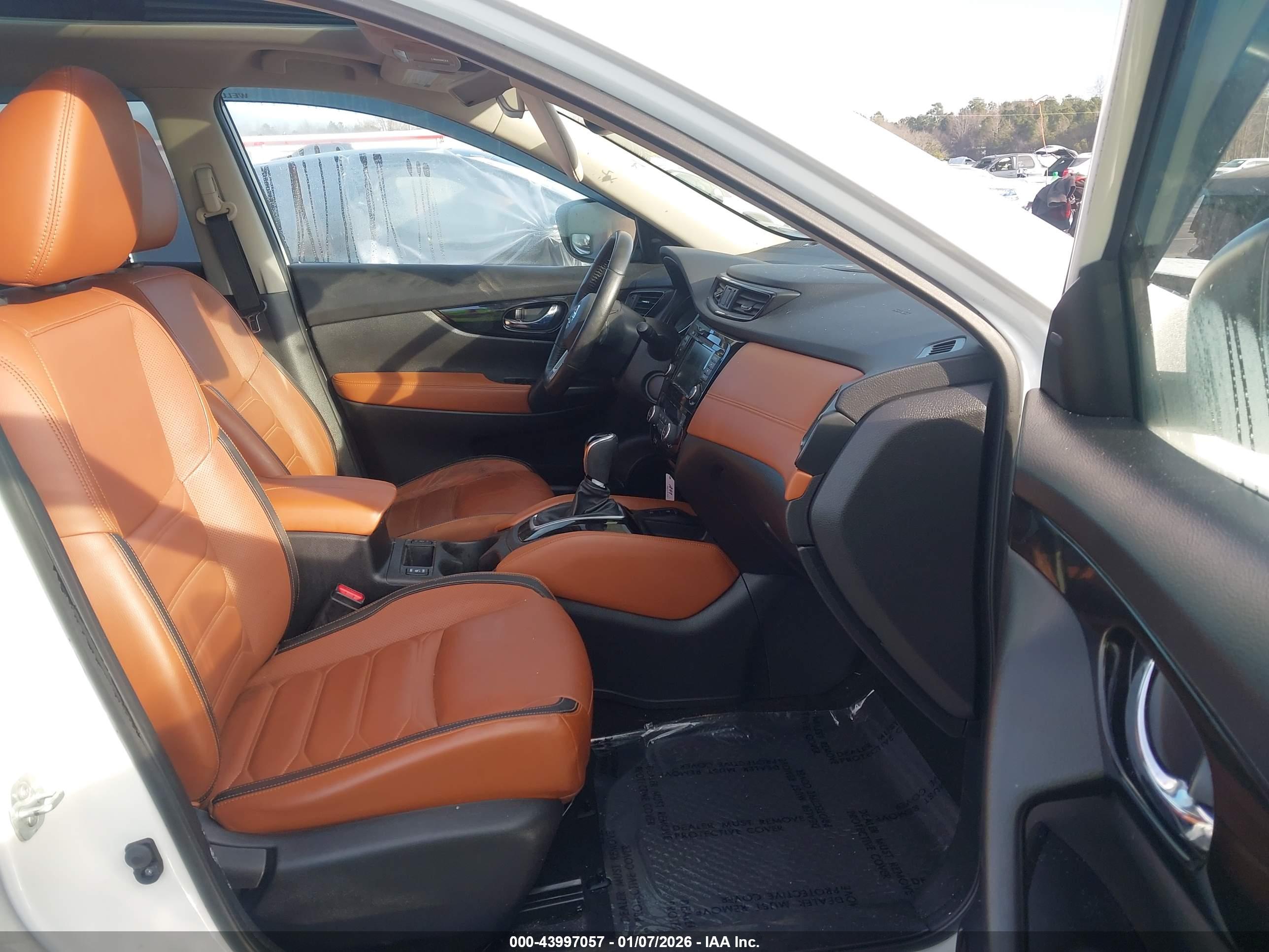NISSAN ROGUE image 5