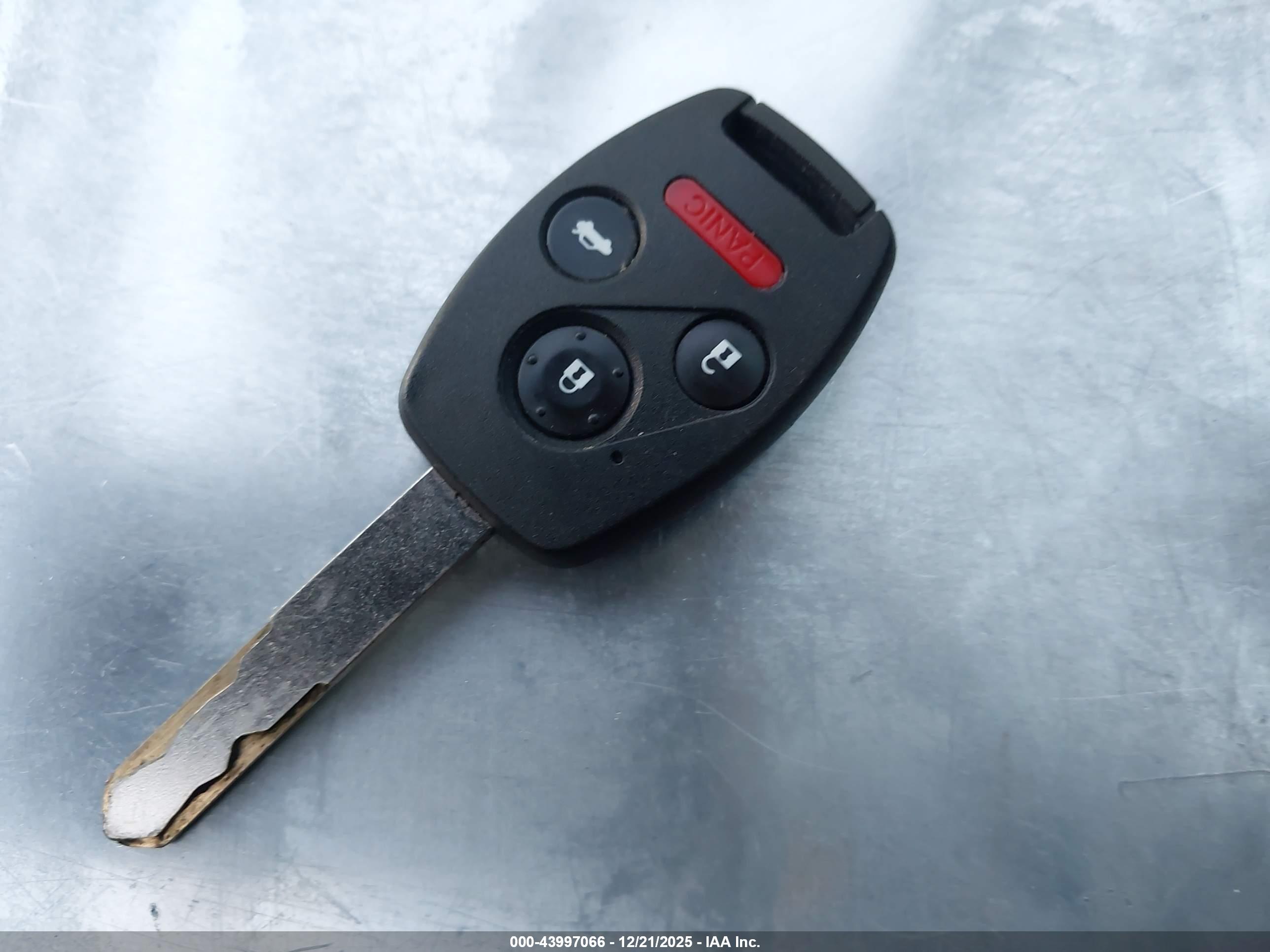 HONDA CIVIC image 11
