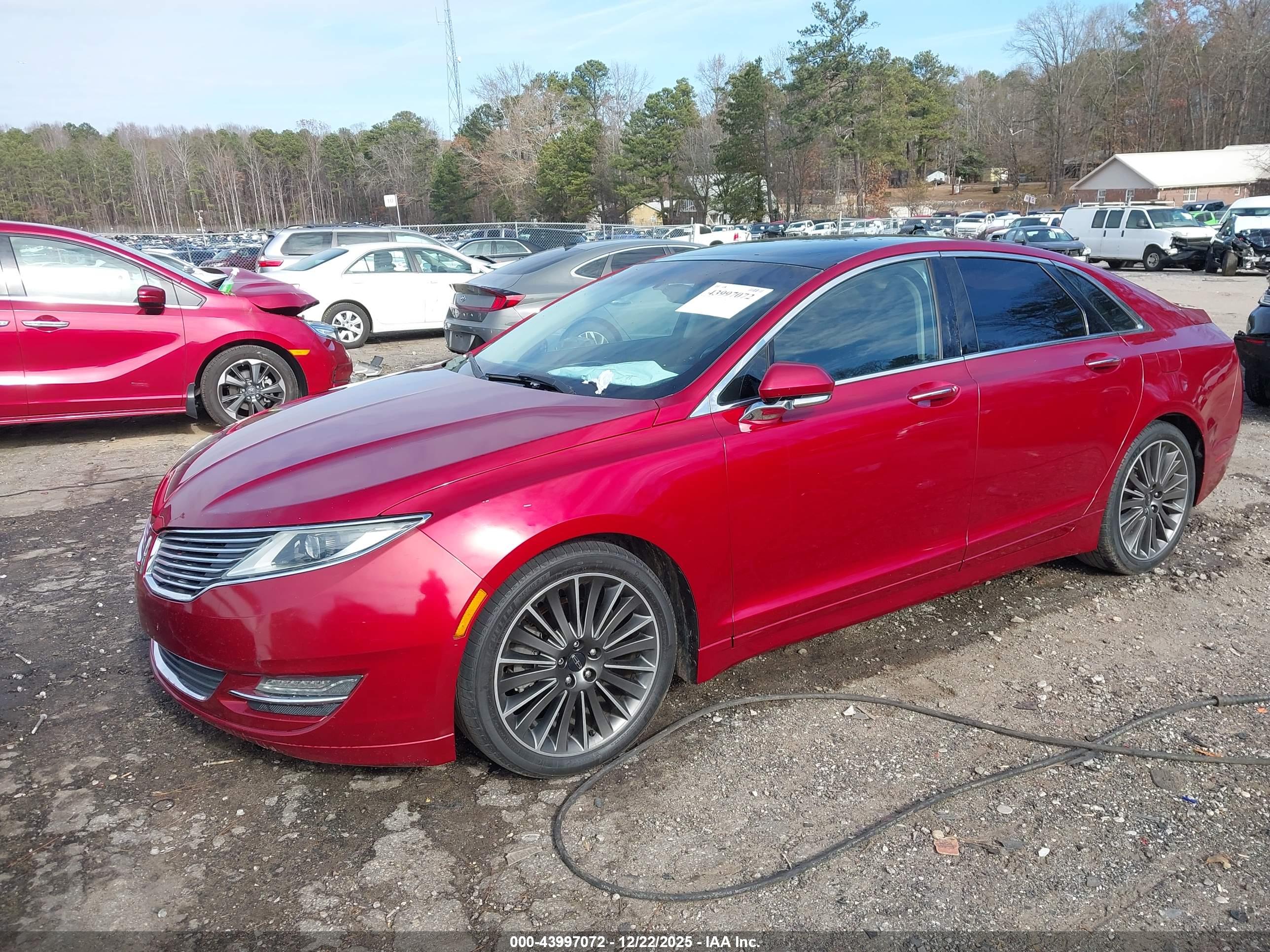 LINCOLN MKZ image 2
