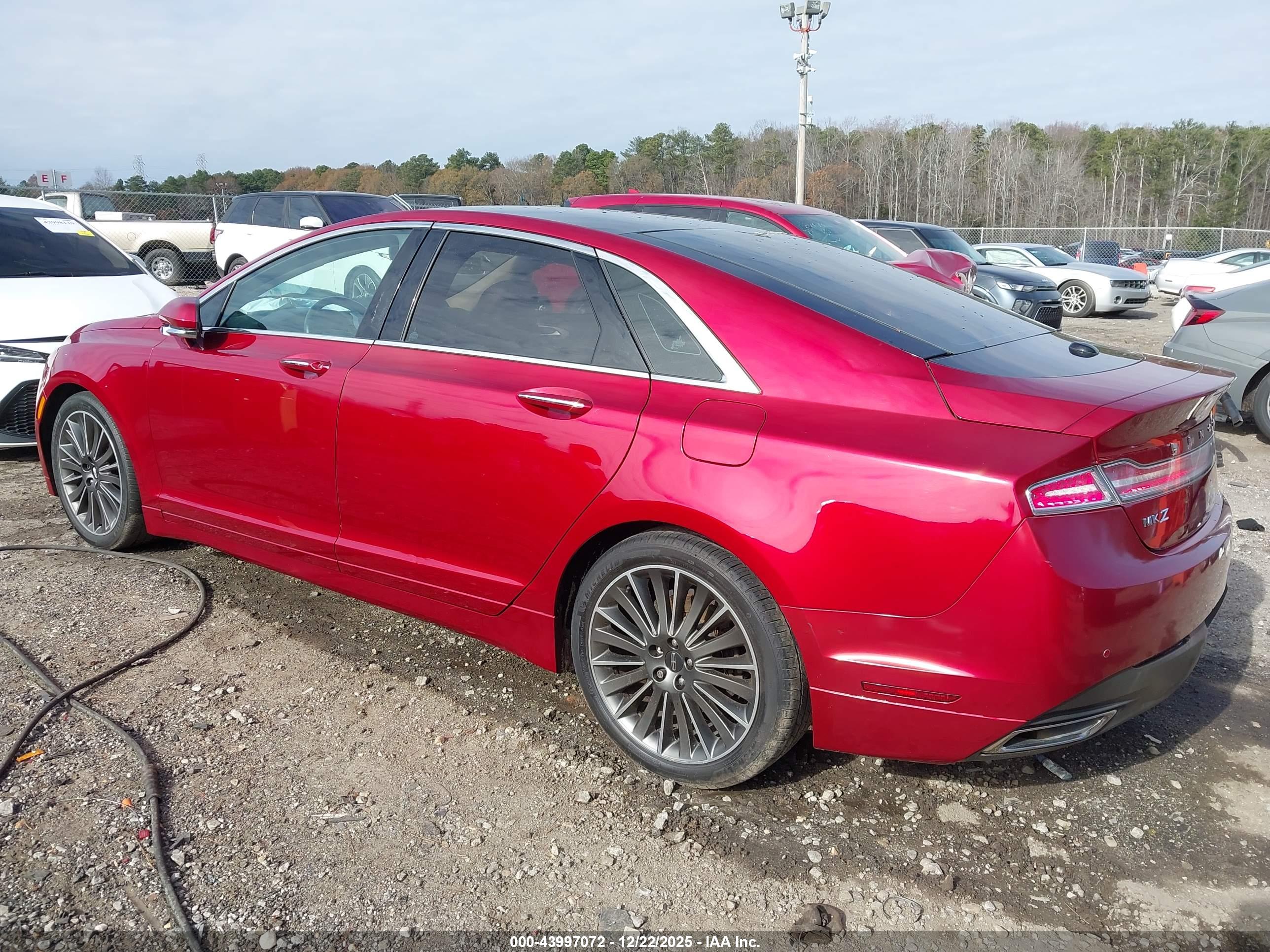LINCOLN MKZ image 3