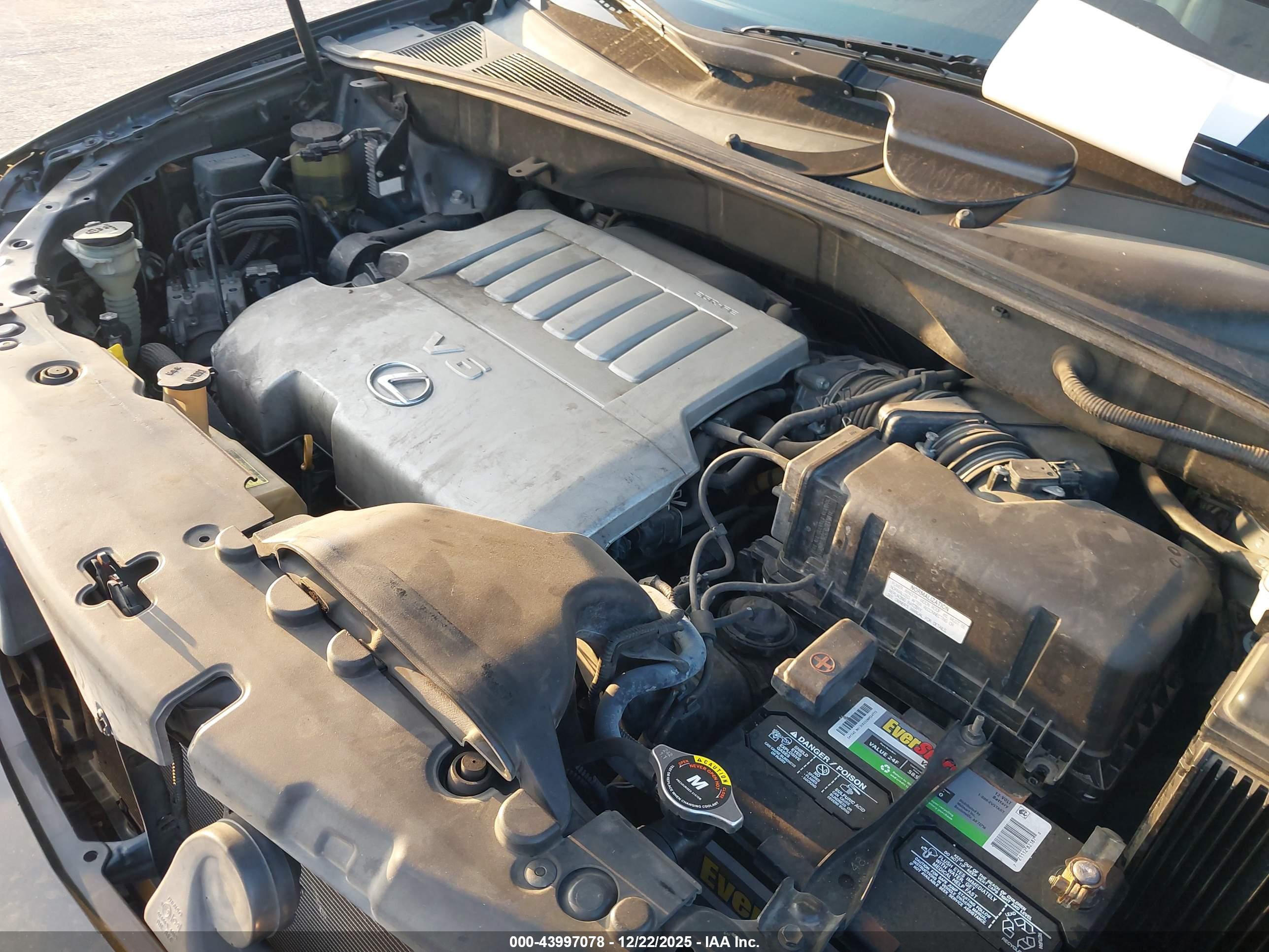 LEXUS RX image 10