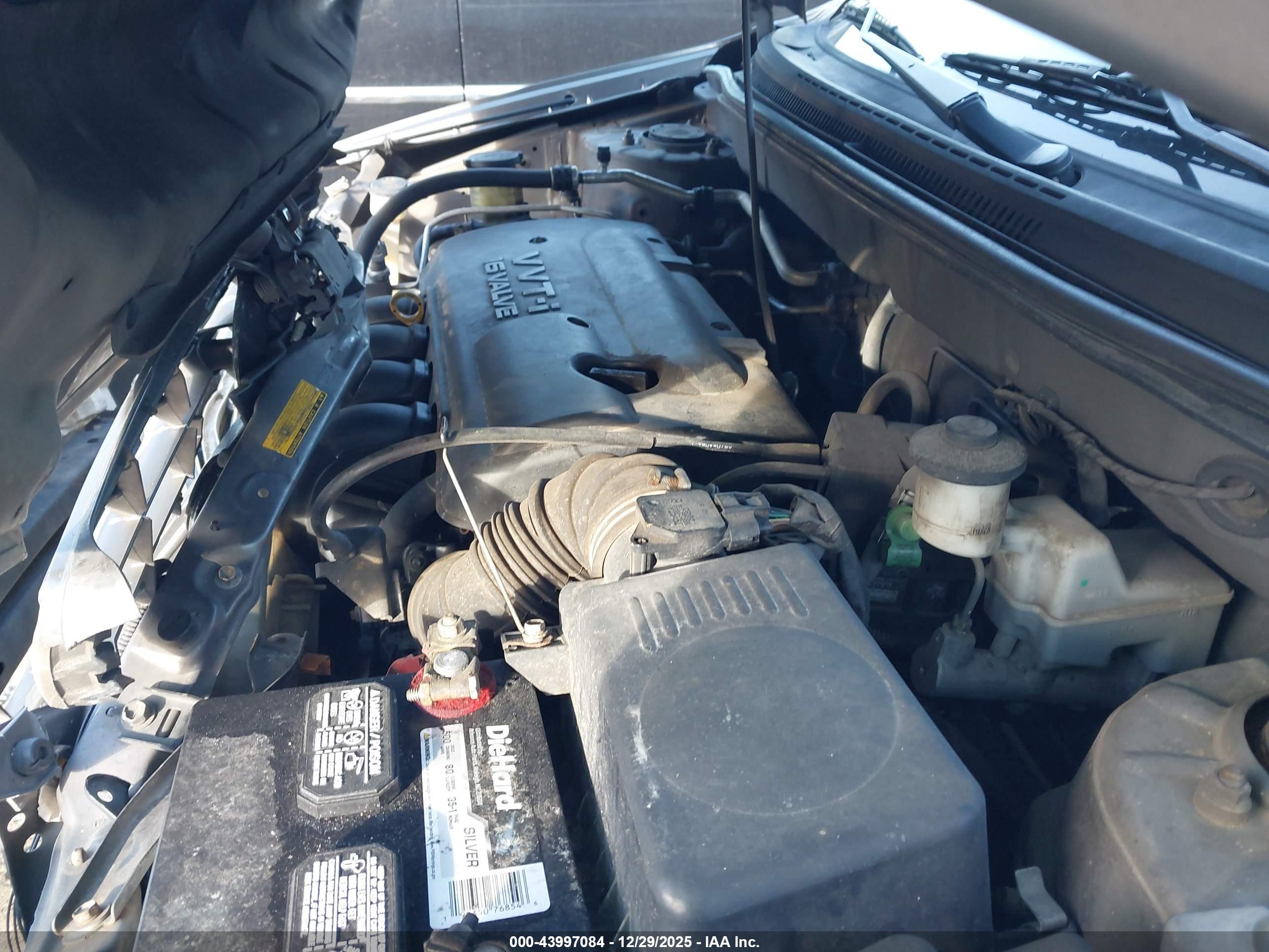 TOYOTA COROLLA image 10