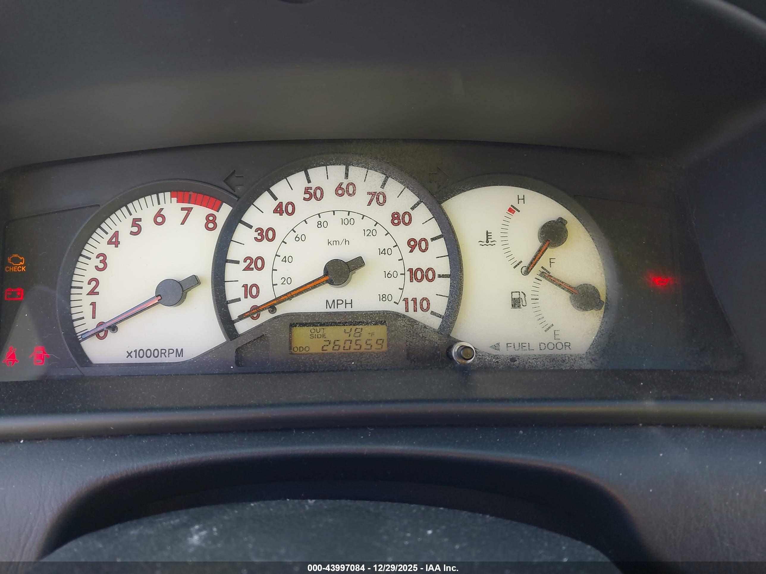 TOYOTA COROLLA image 7