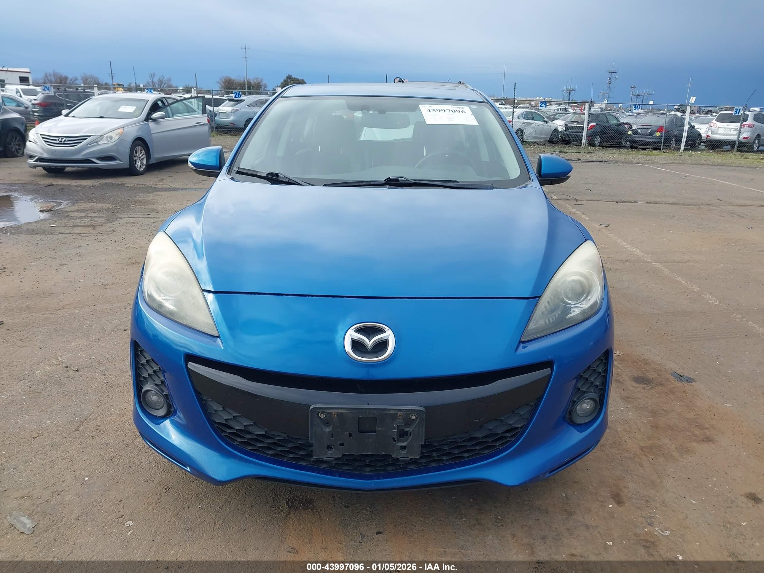 MAZDA MAZDA3 image 6