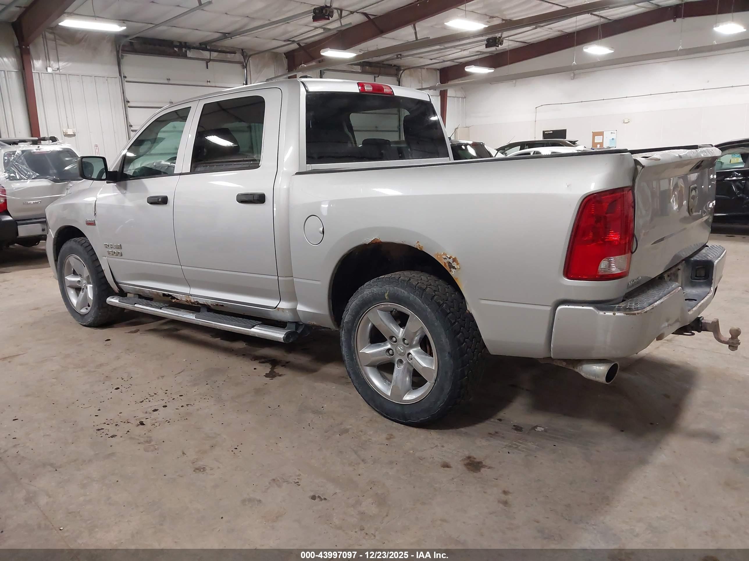 RAM 1500 image 3