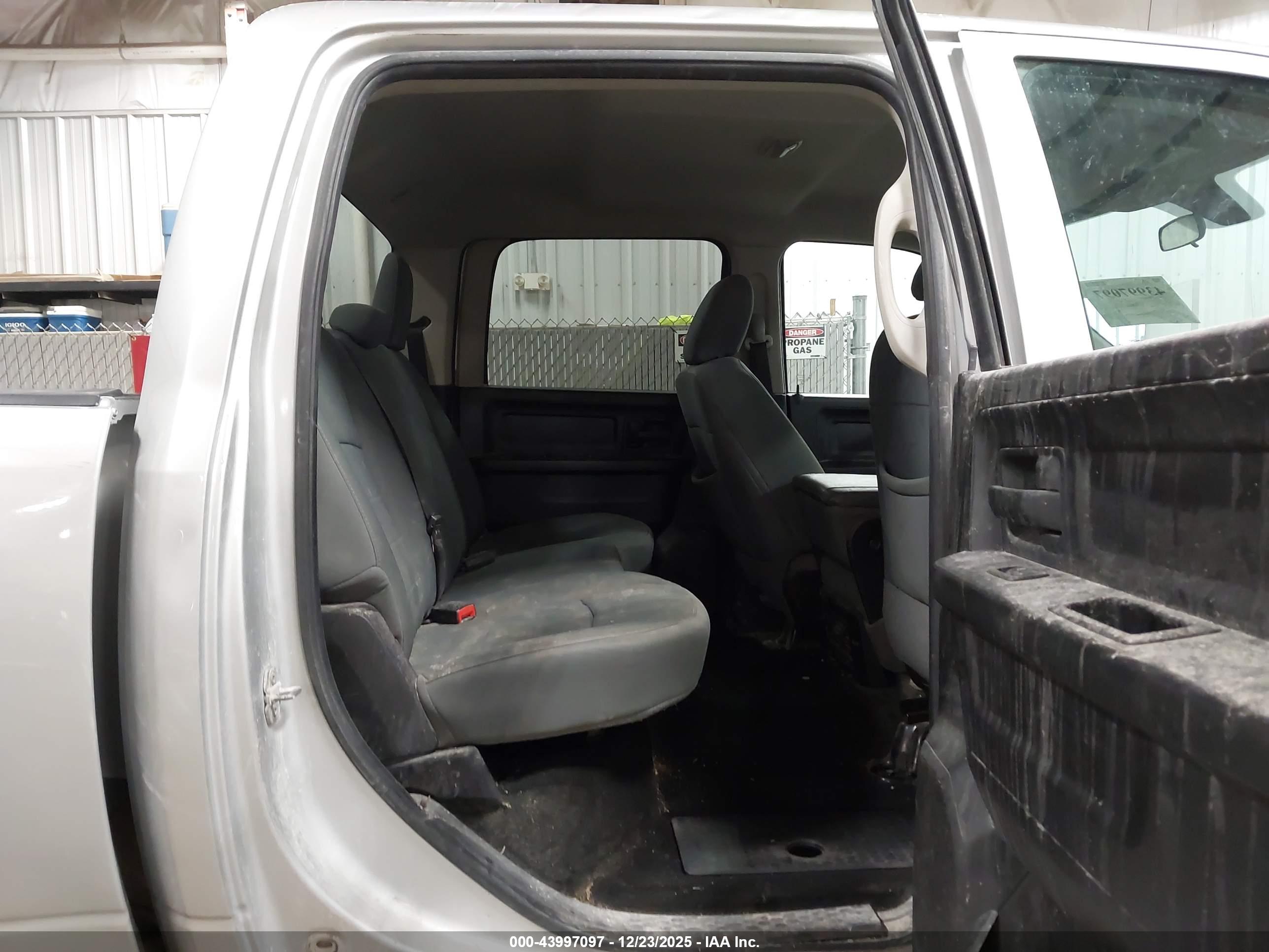 RAM 1500 image 8
