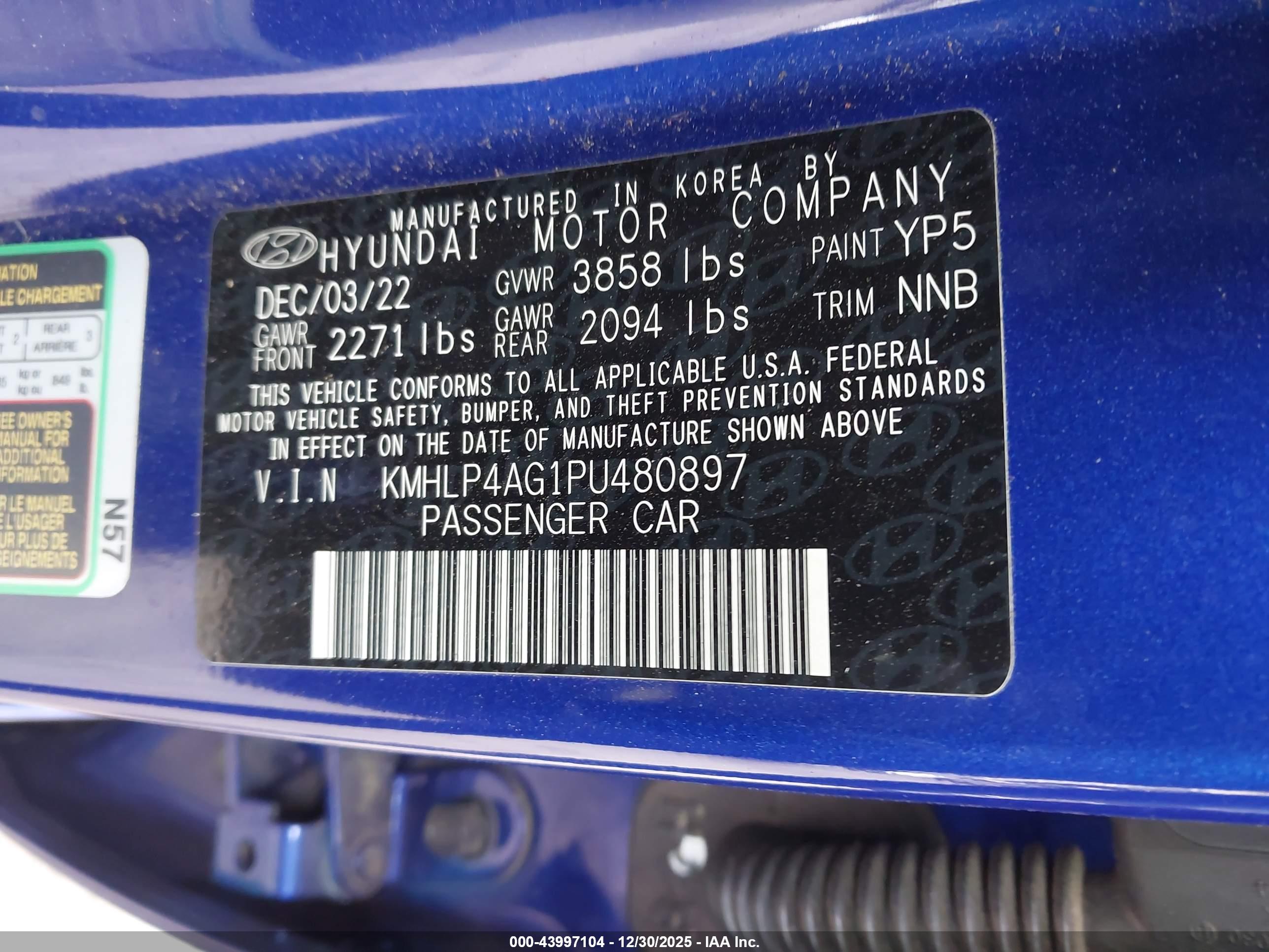 HYUNDAI ELANTRA image 9