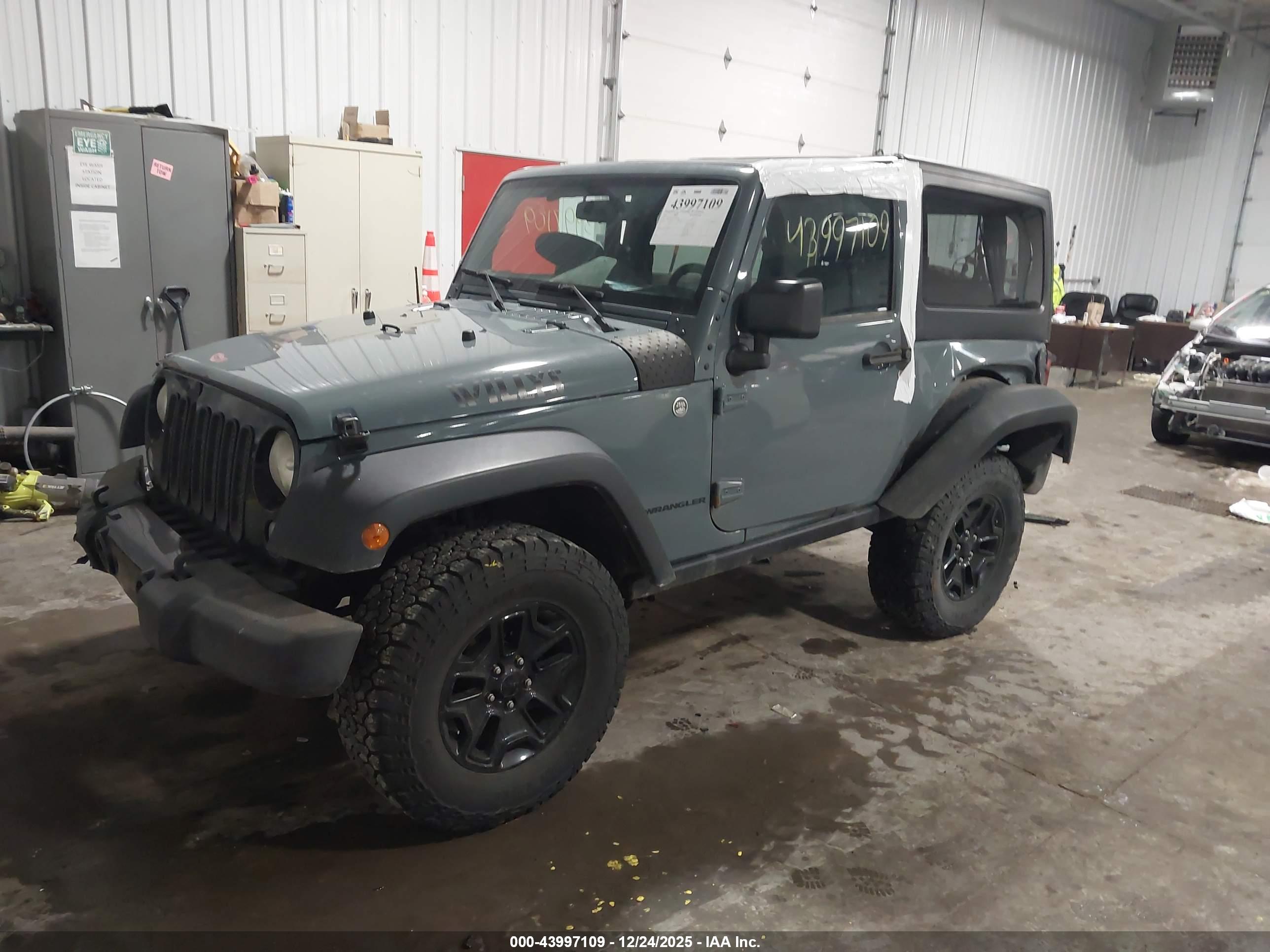 JEEP WRANGLER image 2