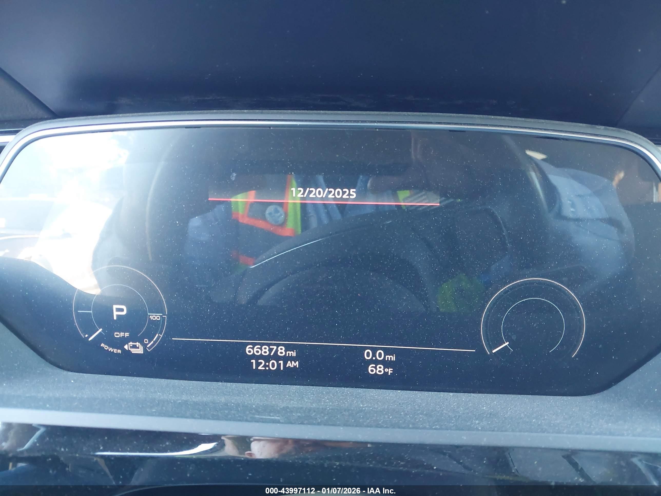 AUDI E-TRON image 7