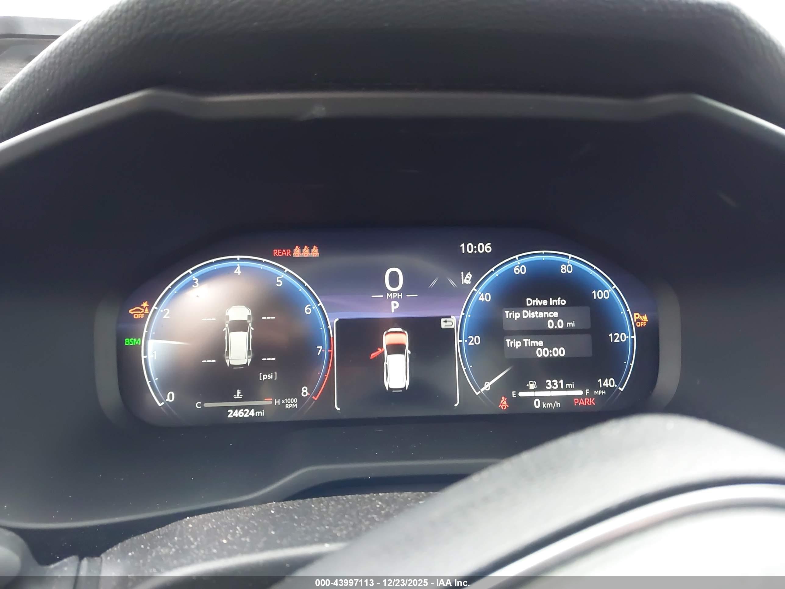 TOYOTA RAV4 image 7