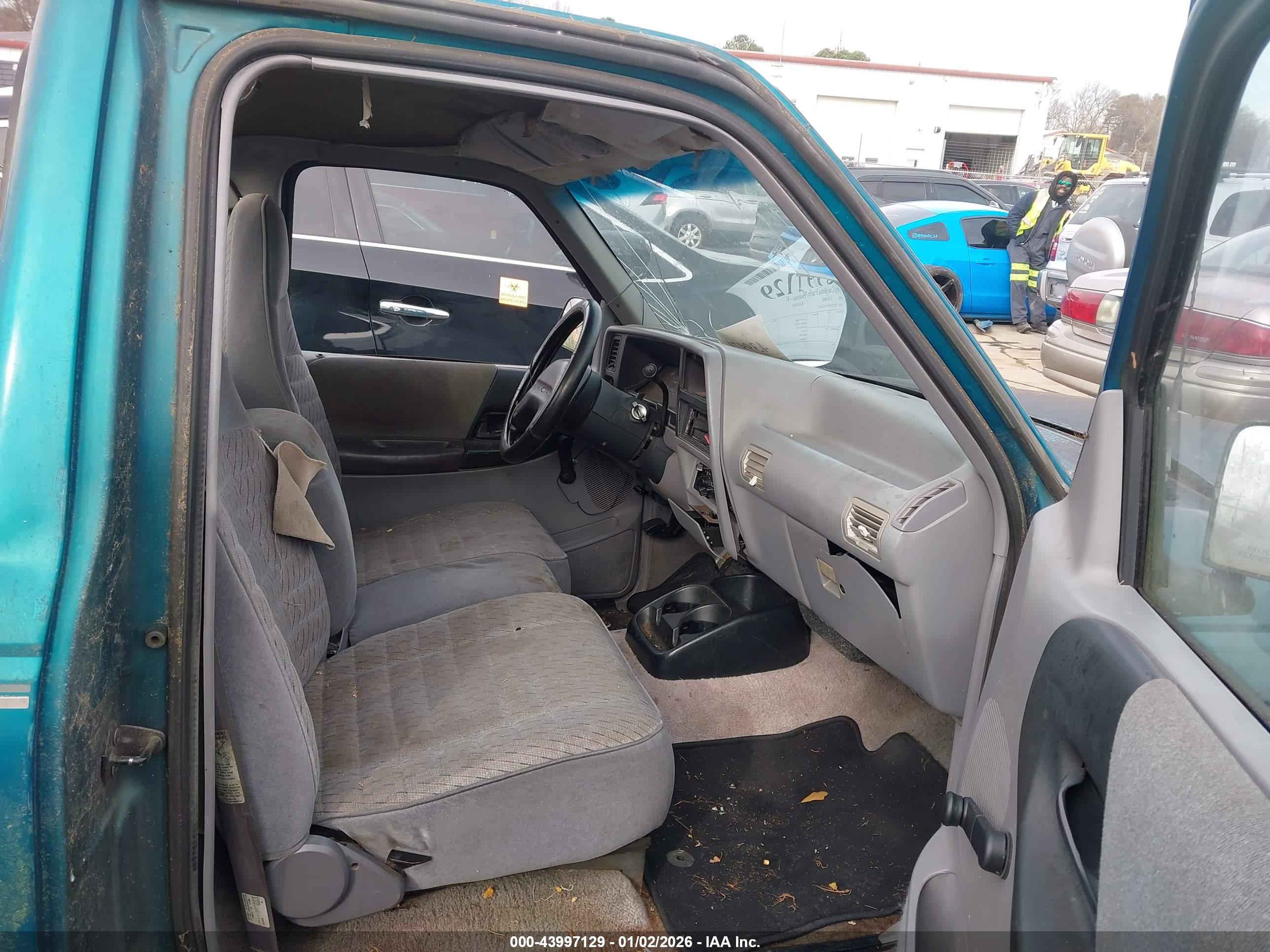 FORD RANGER image 5
