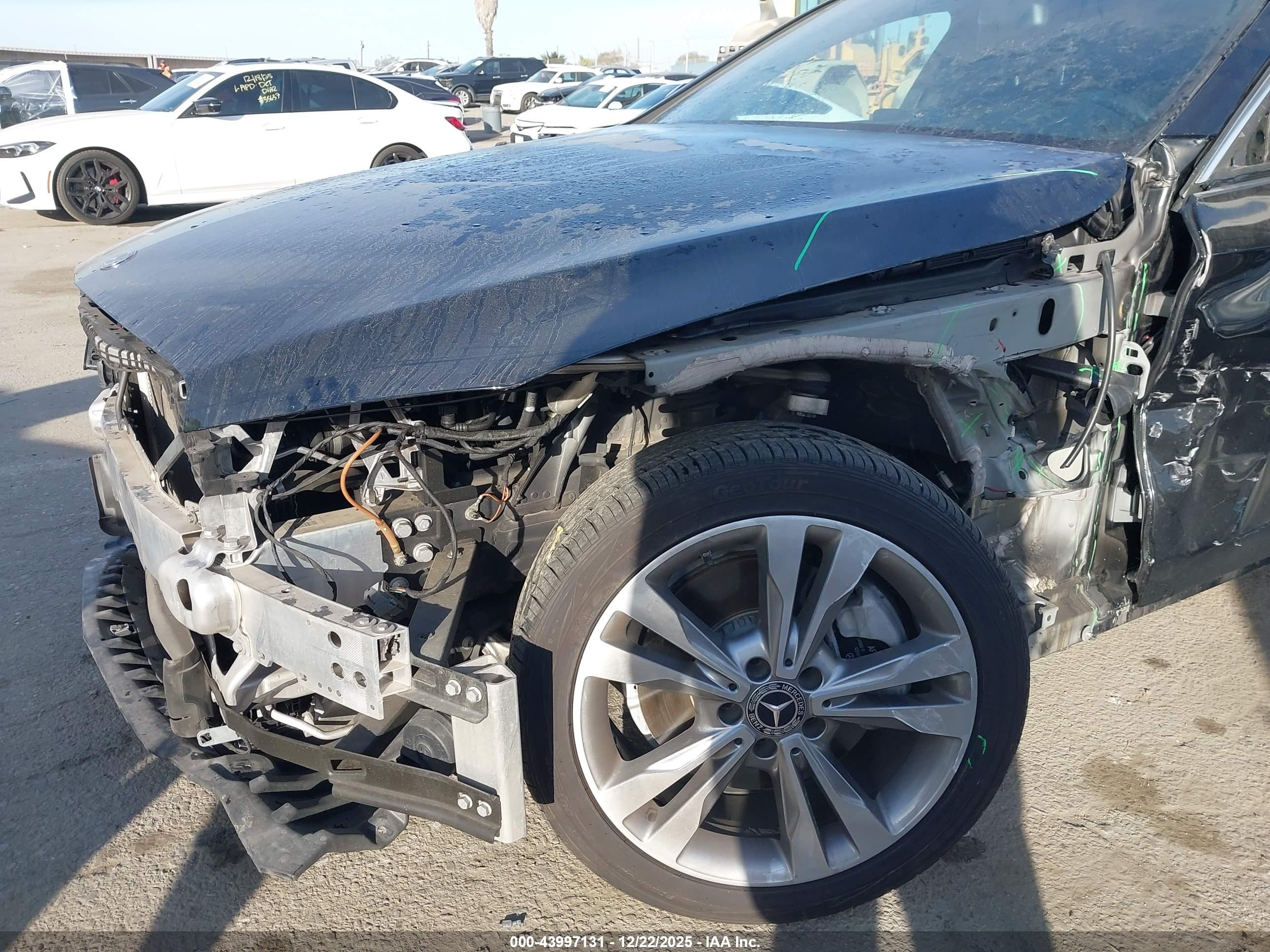 MERCEDES-BENZ C image 6