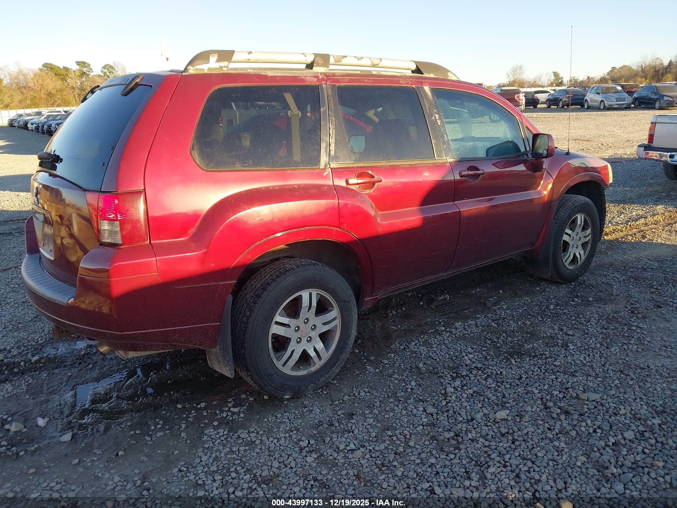MITSUBISHI ENDEAVOR image 4