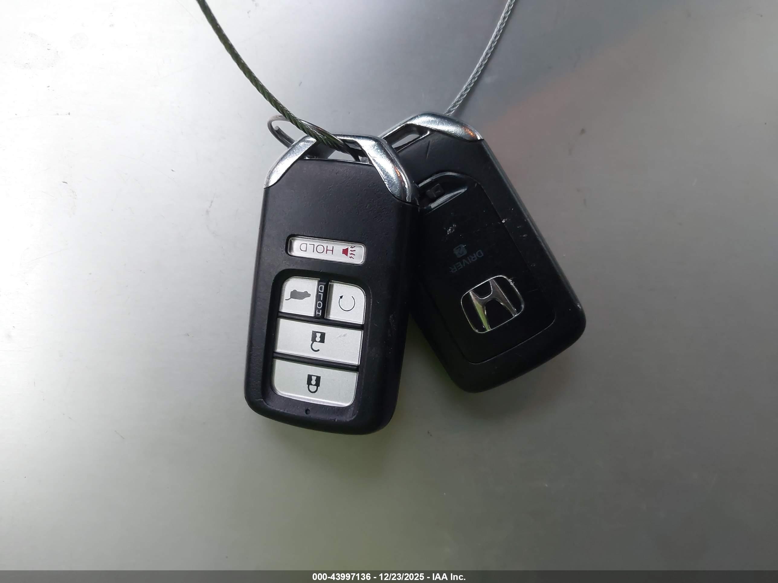 HONDA PILOT image 11