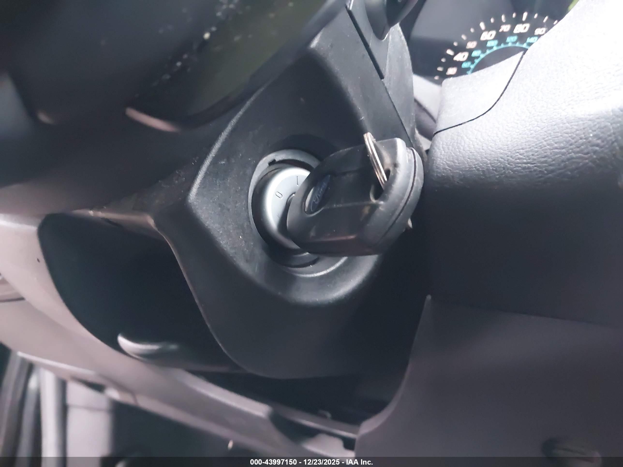 FORD FOCUS image 11