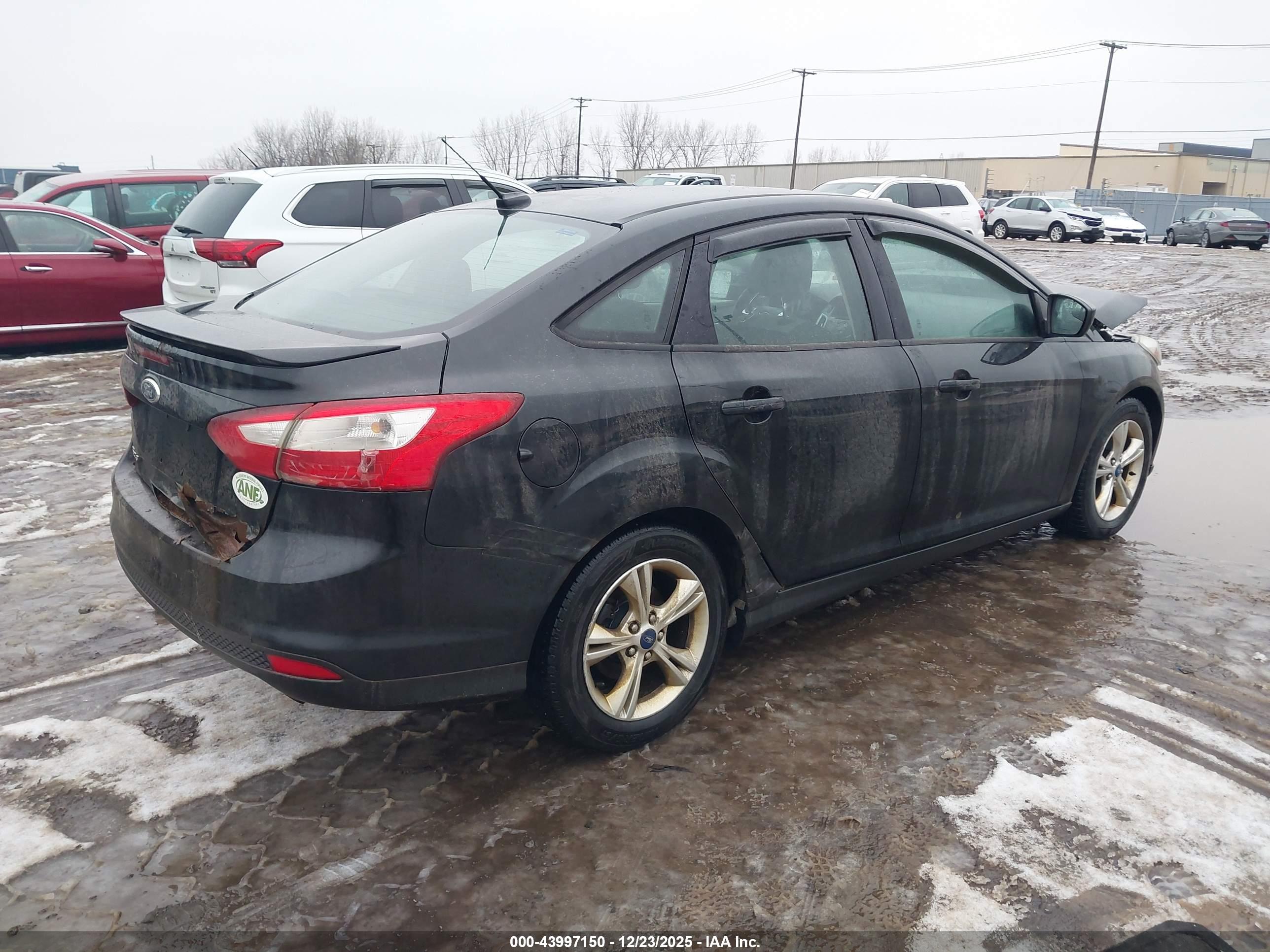 FORD FOCUS image 4