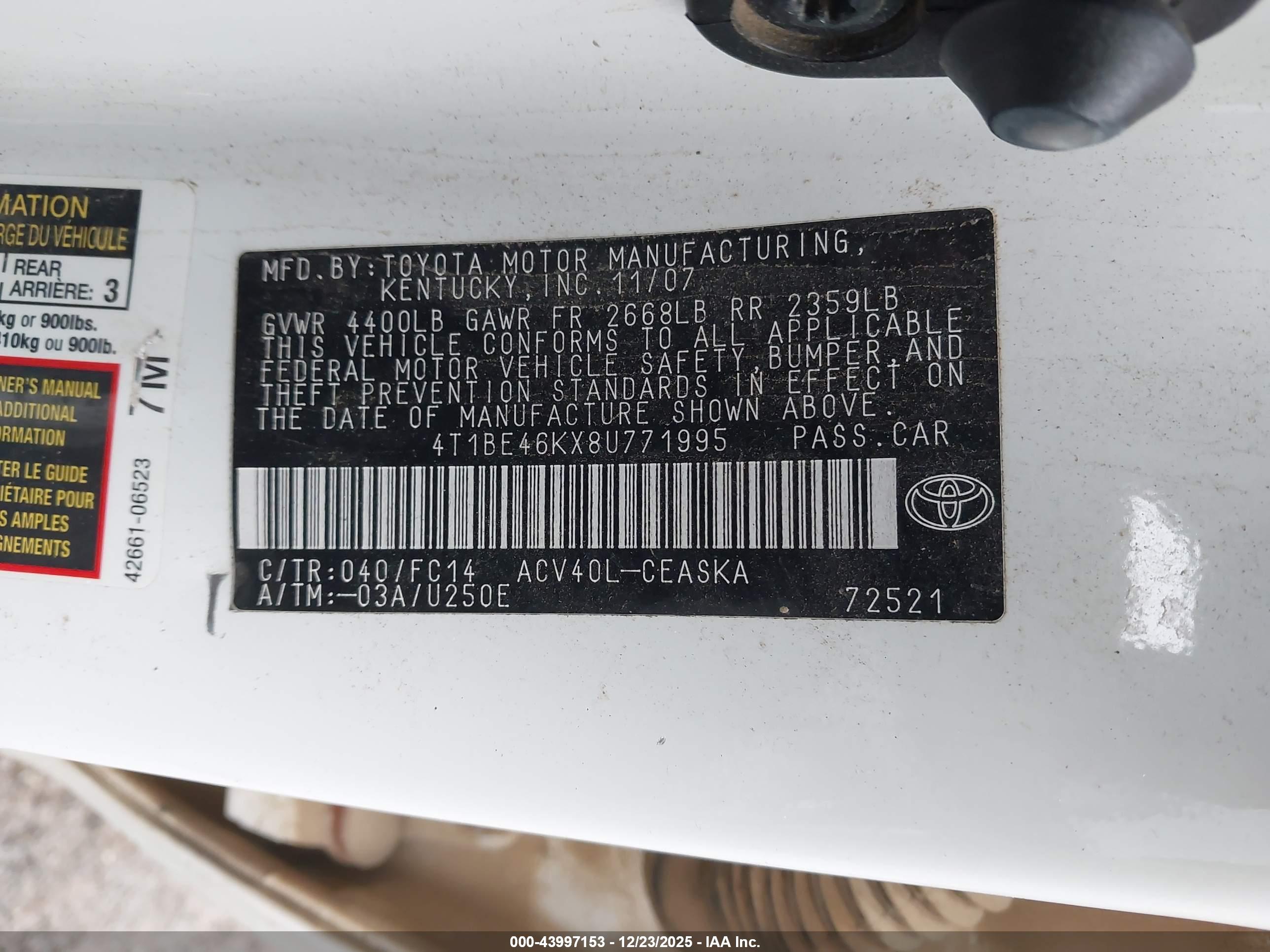 TOYOTA CAMRY image 9