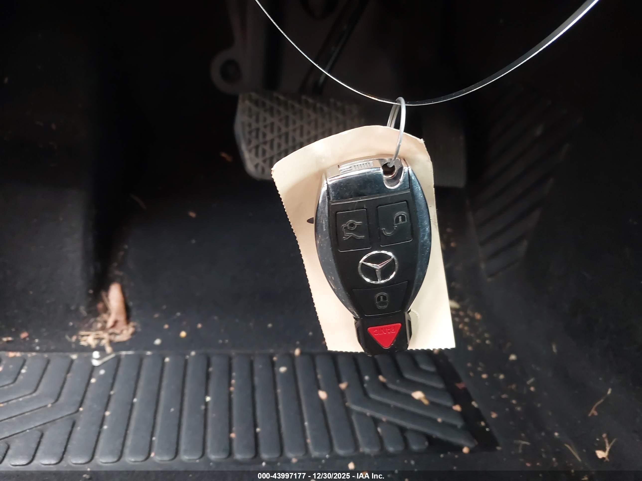 MERCEDES-BENZ CLA image 11