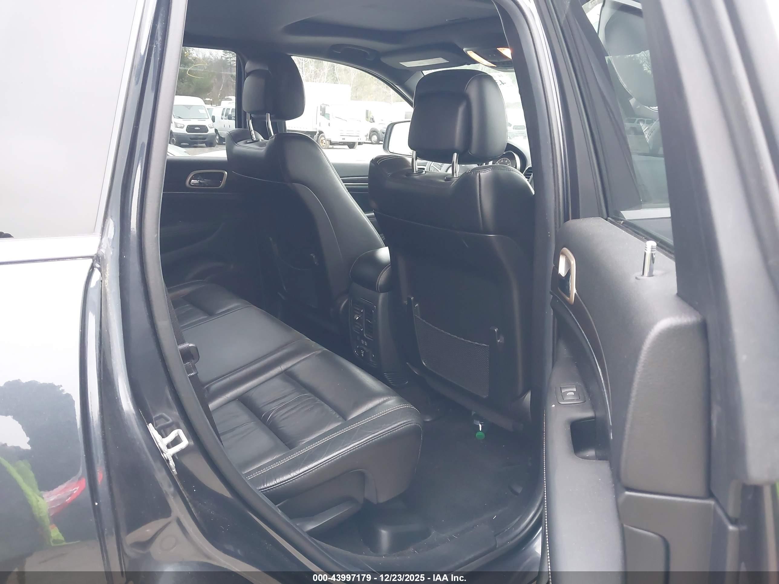 JEEP GRAND image 8
