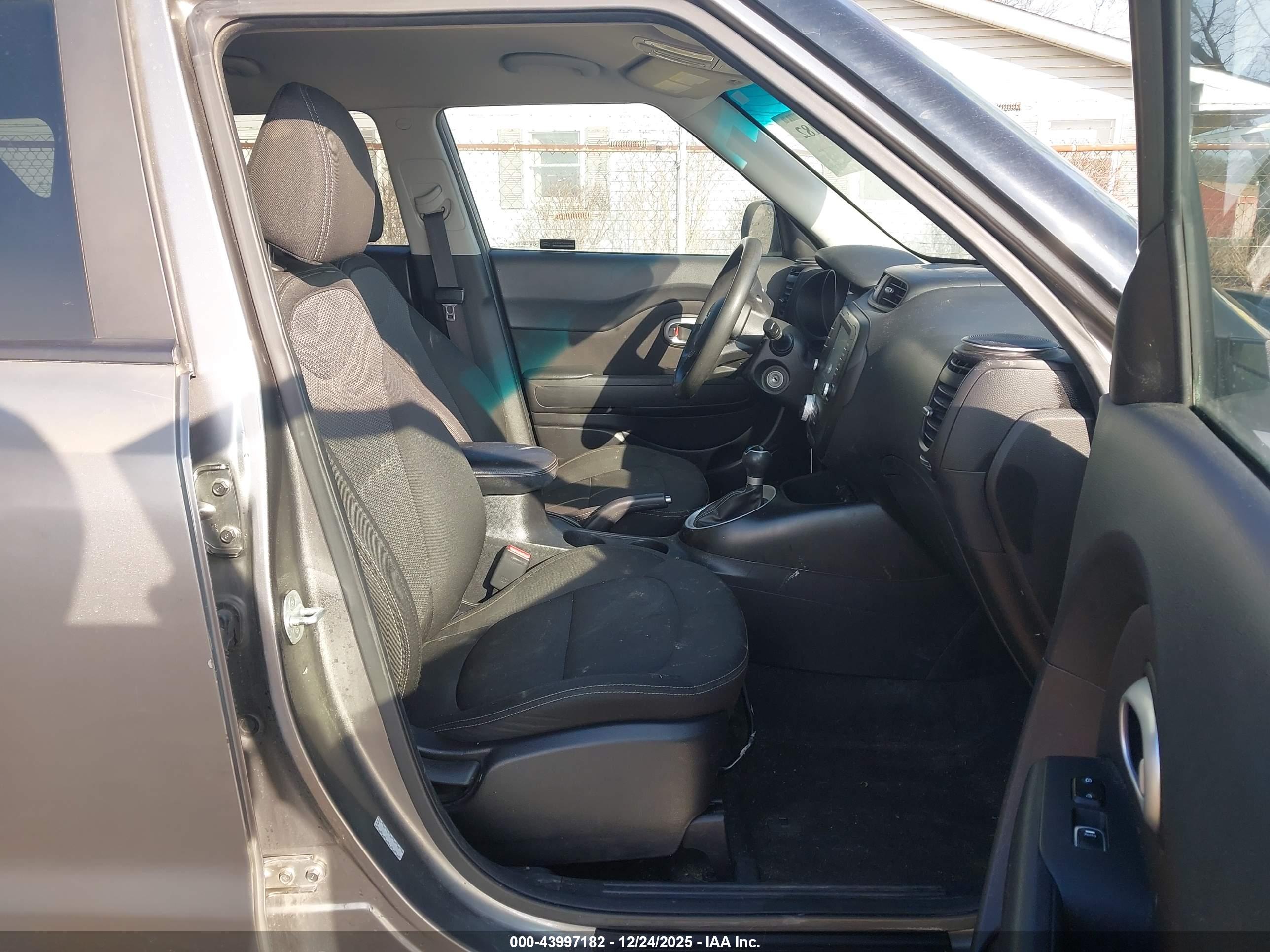 KIA SOUL image 5