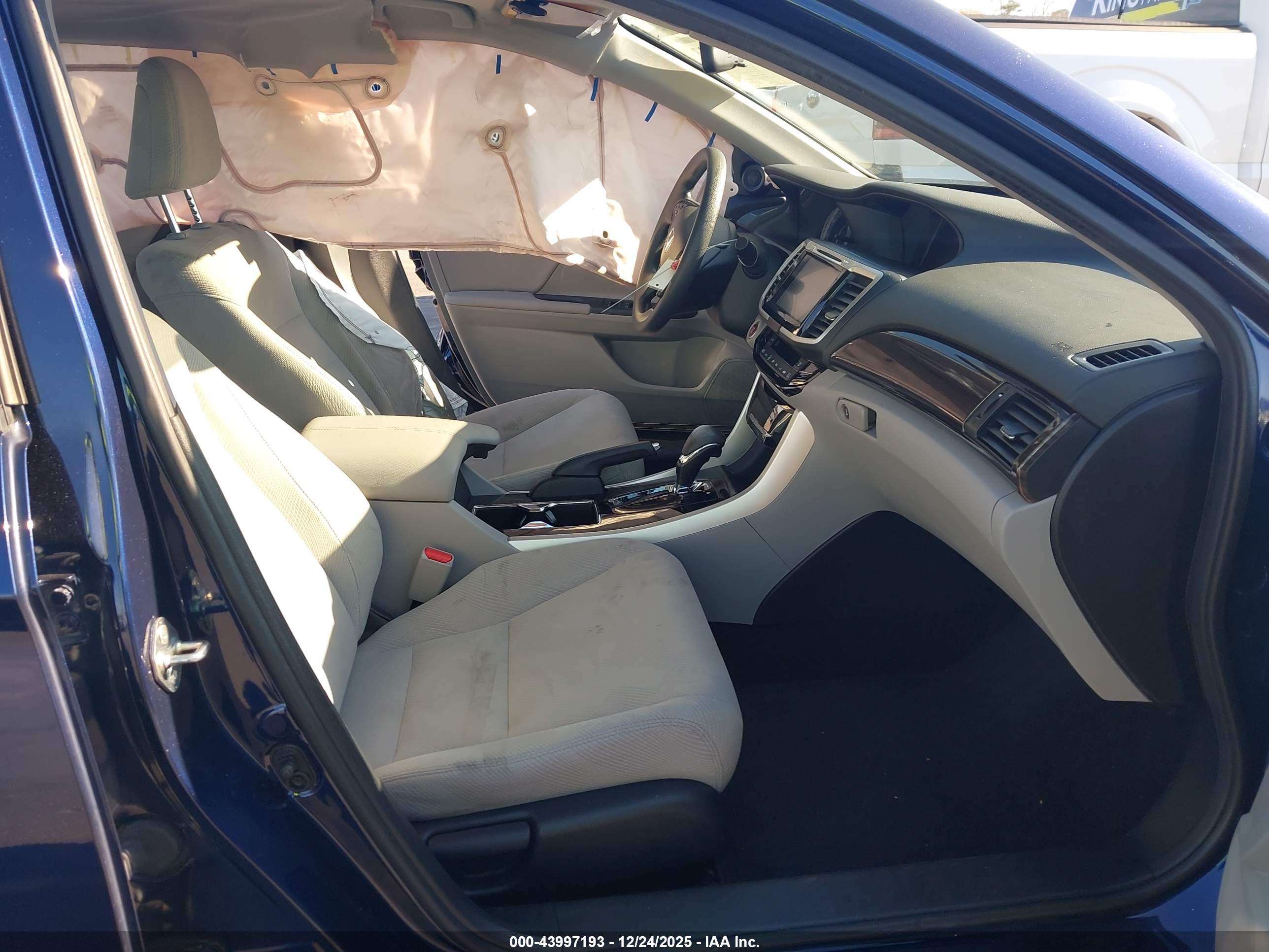 HONDA ACCORD image 5
