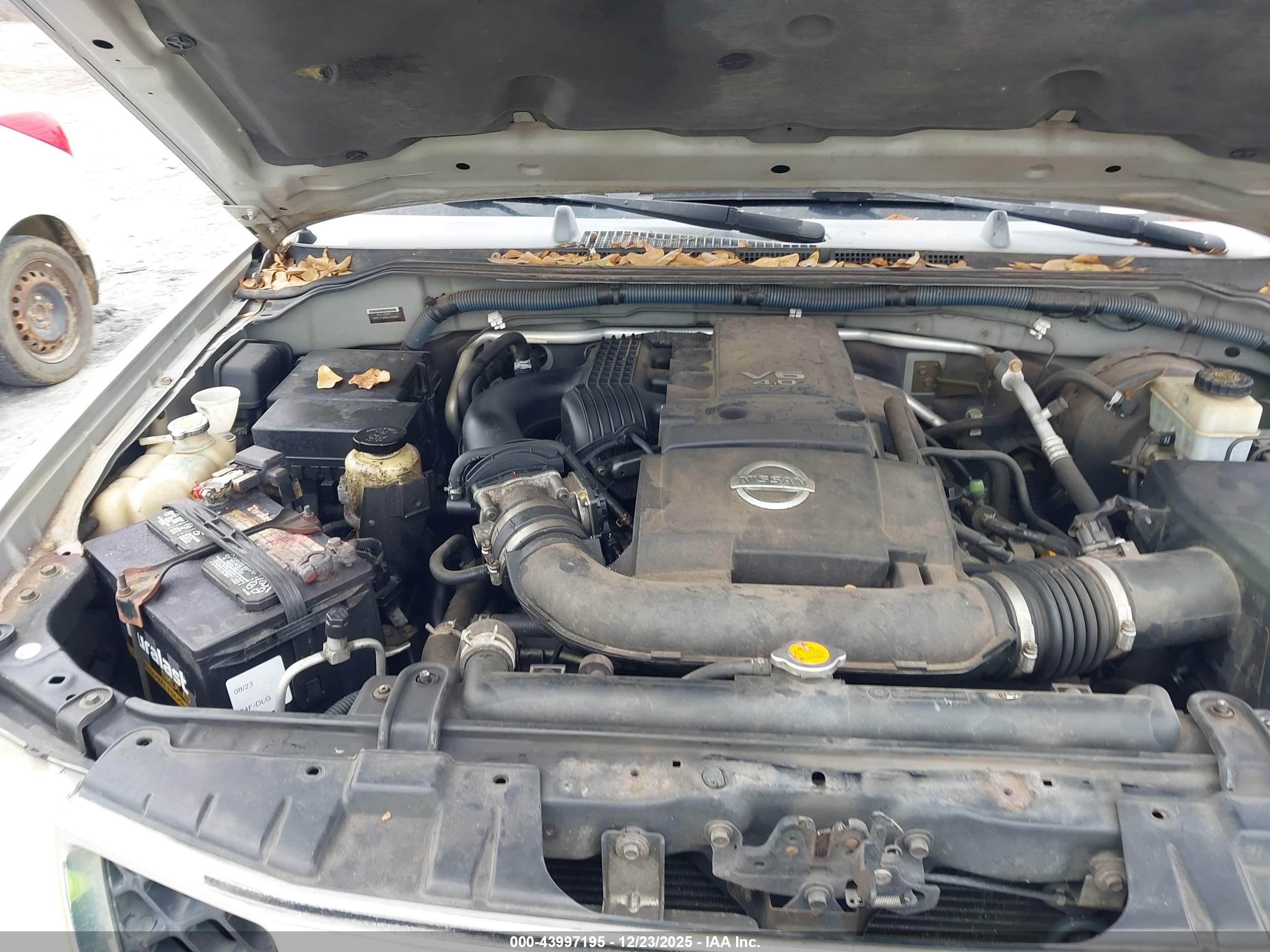 NISSAN FRONTIER image 10