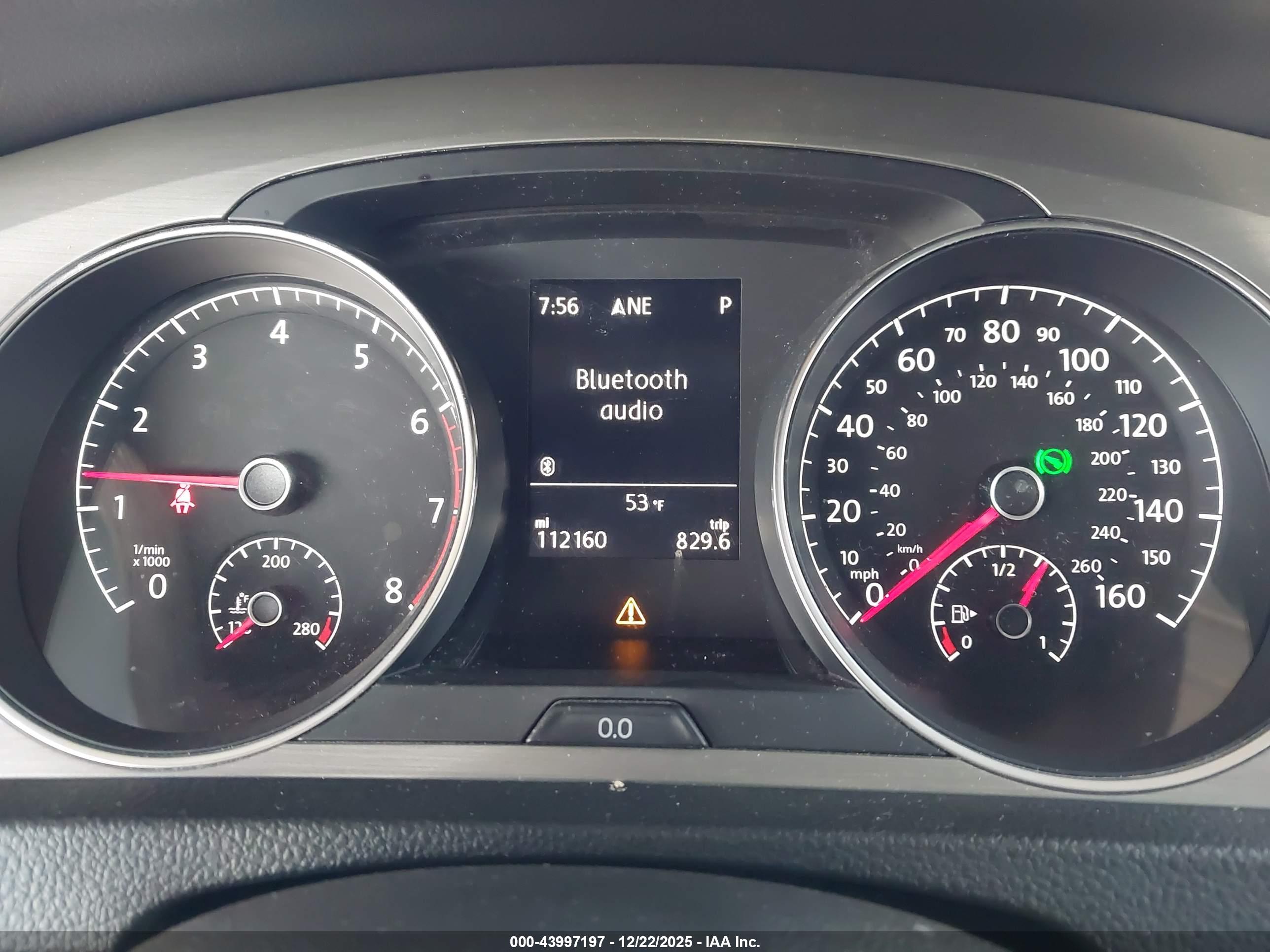 VOLKSWAGEN GOLF image 7