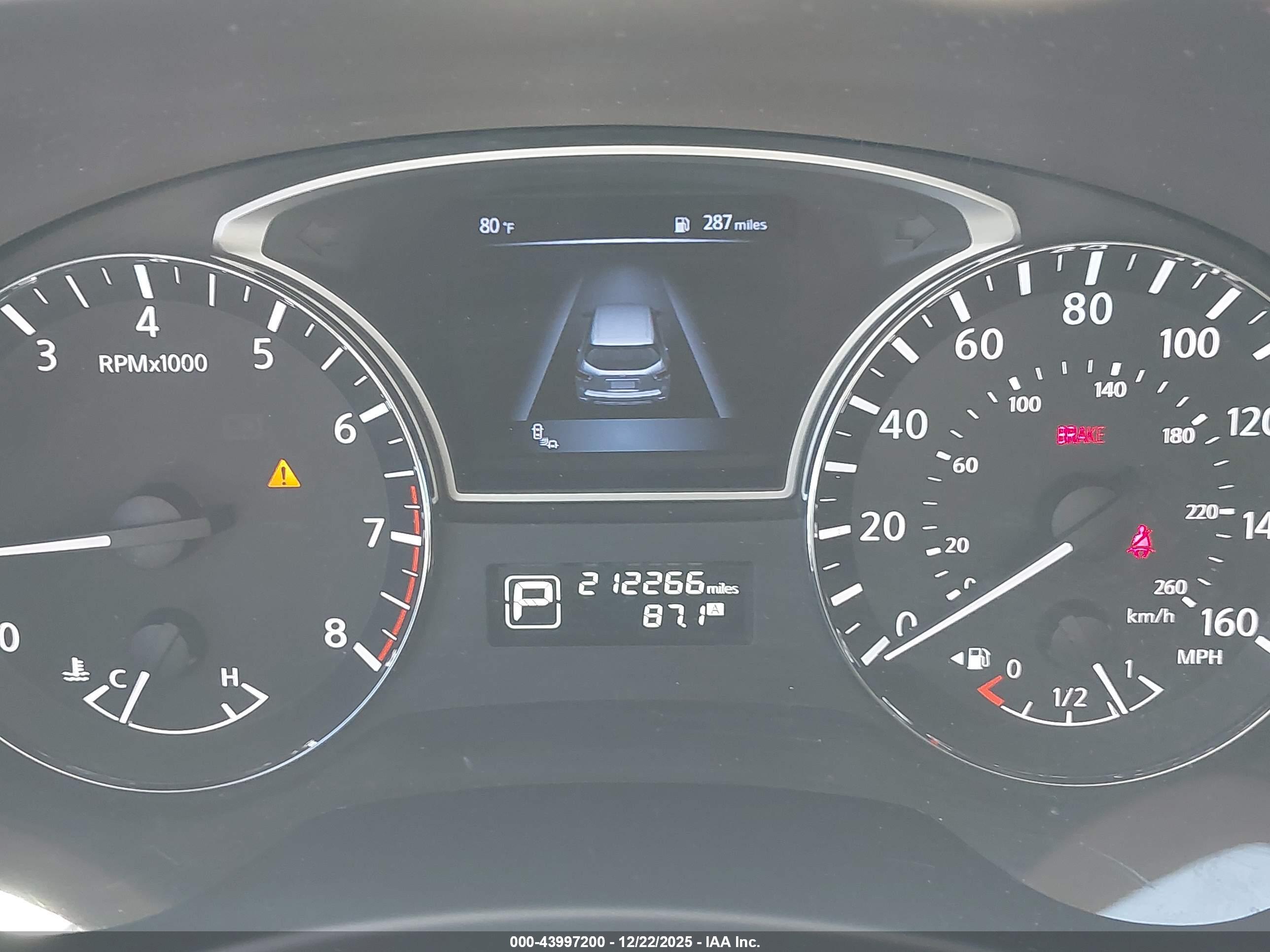 NISSAN PATHFINDER image 7