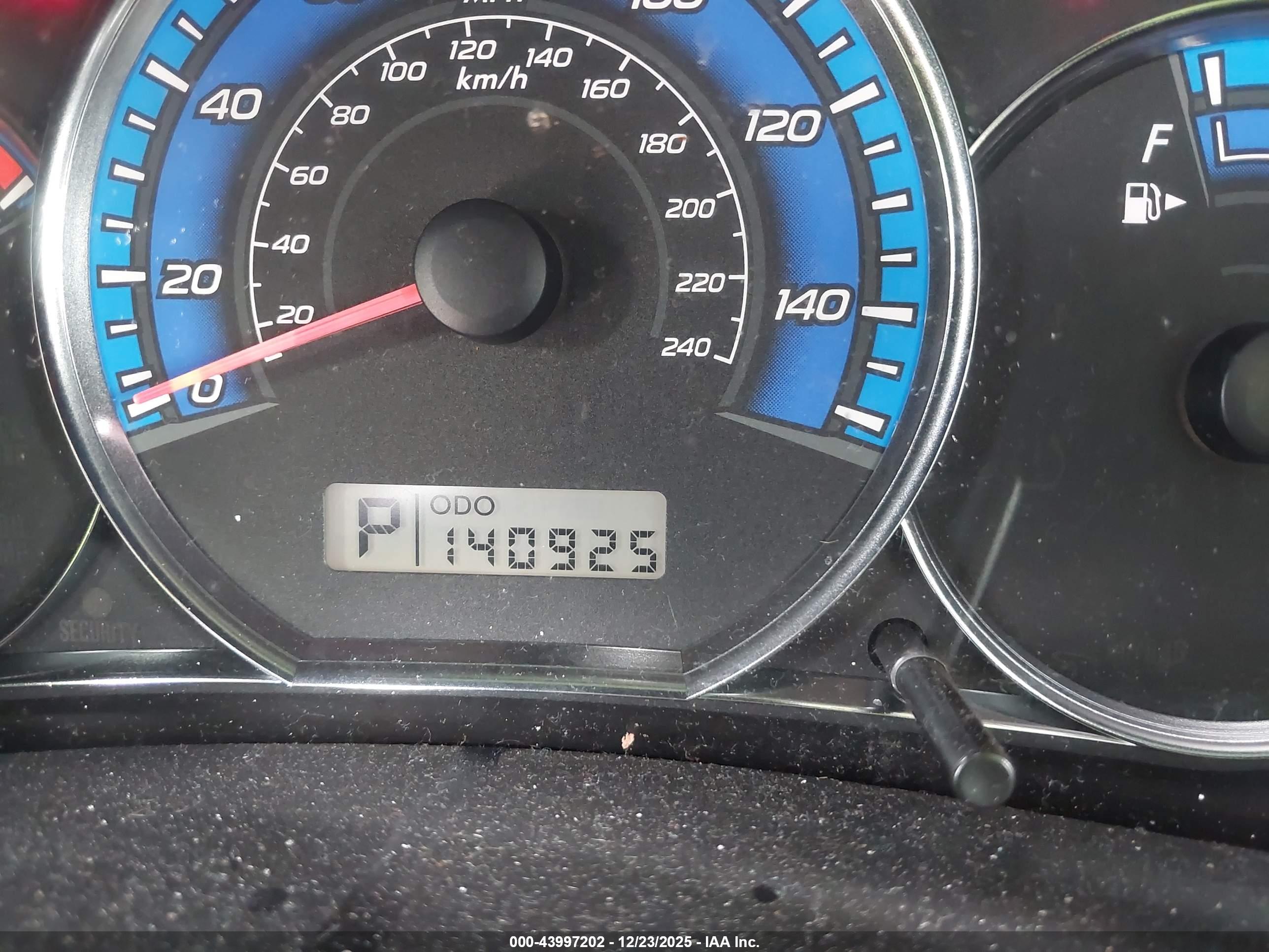 SUBARU FORESTER image 7