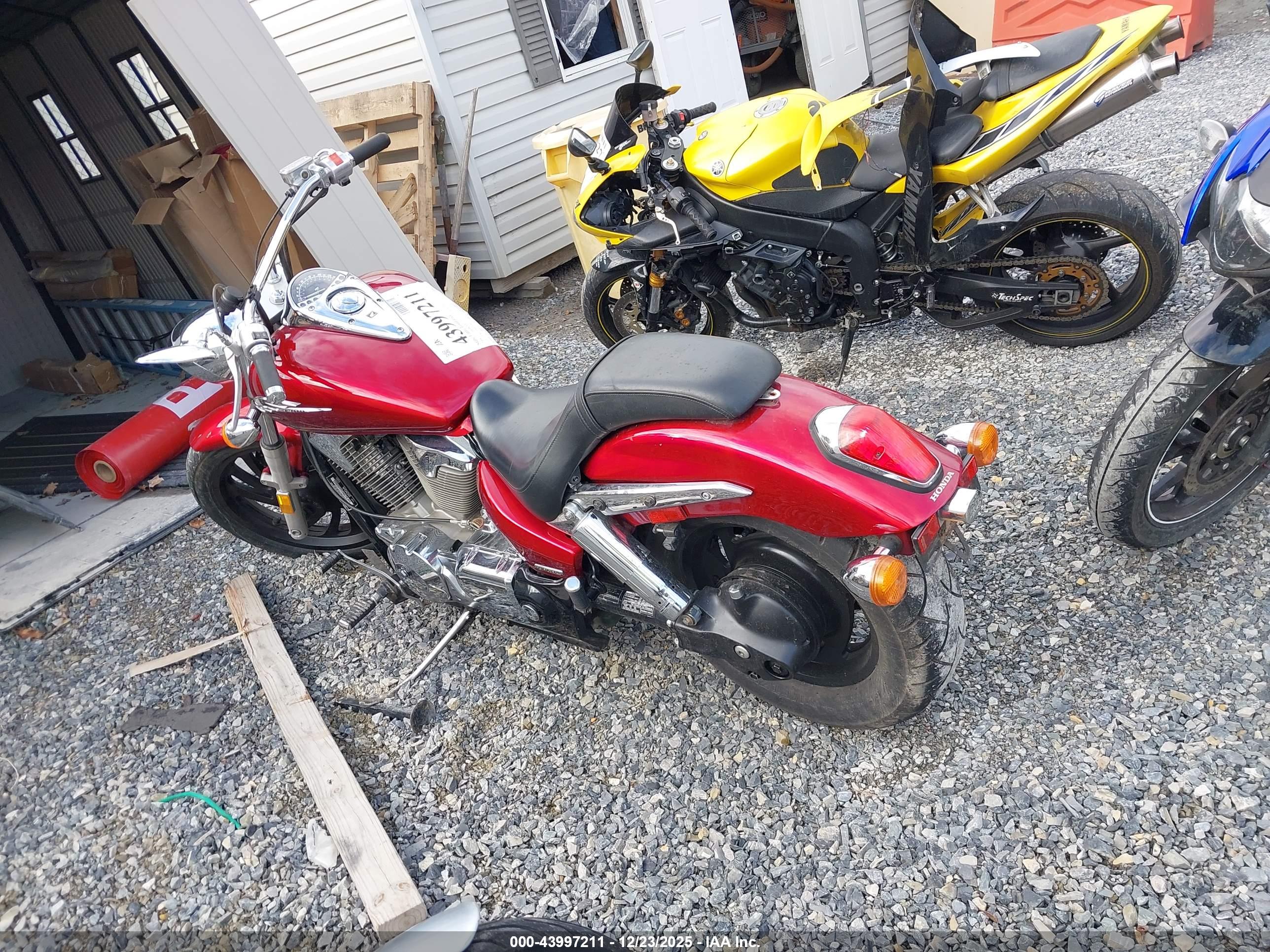 HONDA VTX1300 image 3